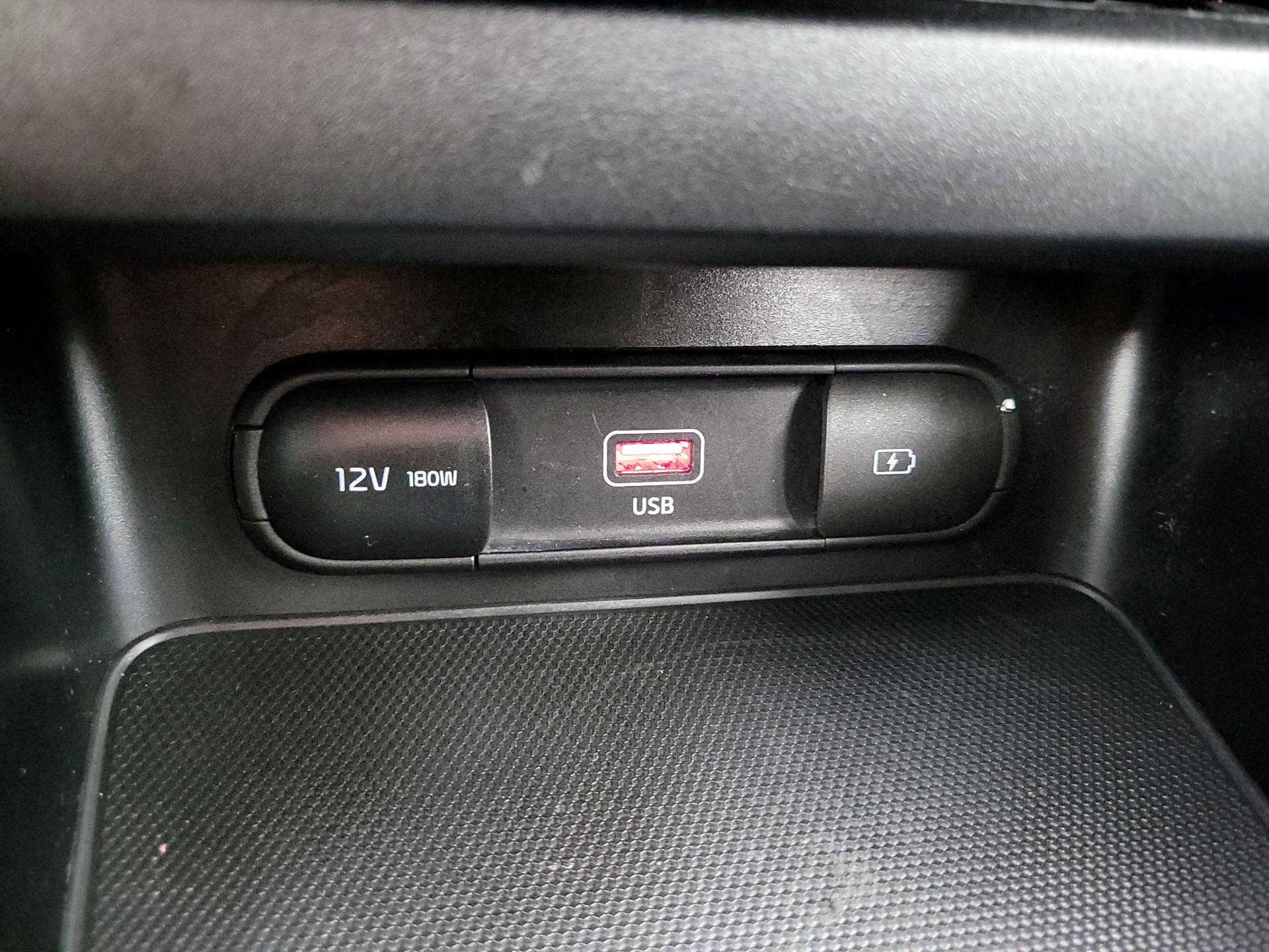 Thumbnail: 2023 Kia Forte - 19