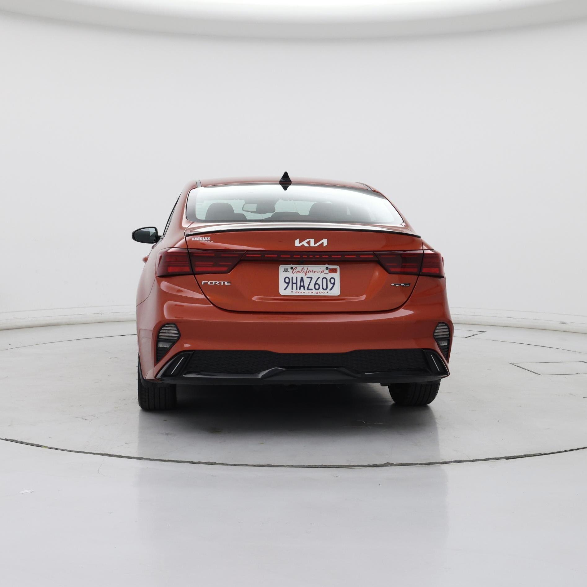 Thumbnail: 2023 Kia Forte - 6