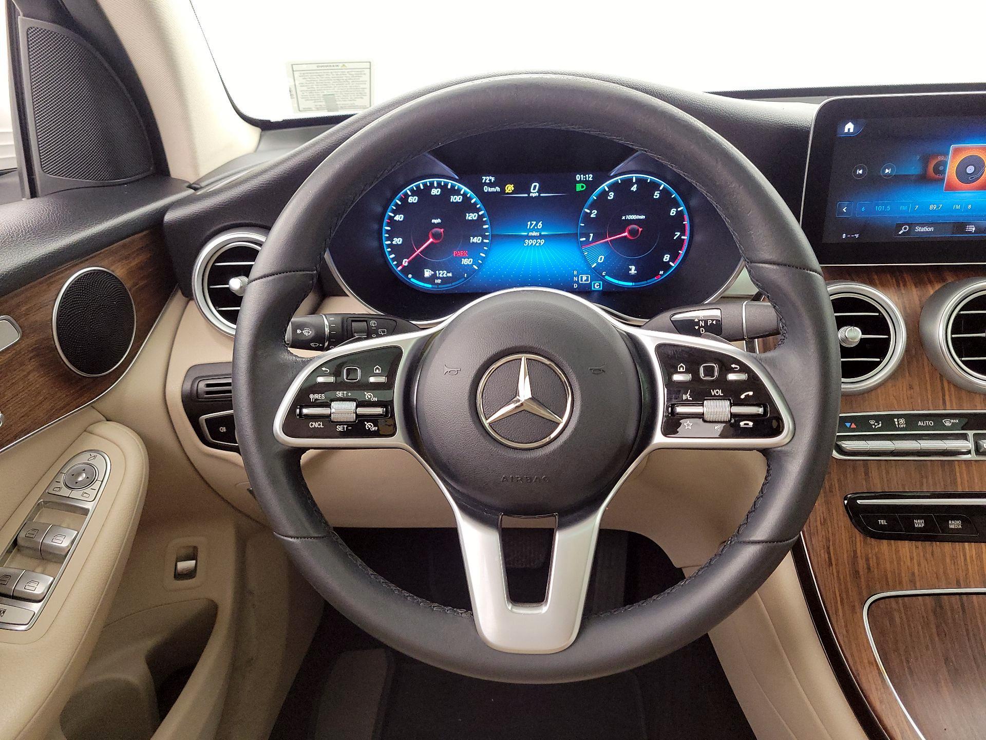 Thumbnail: 2022 Mercedes-Benz GLC - 10