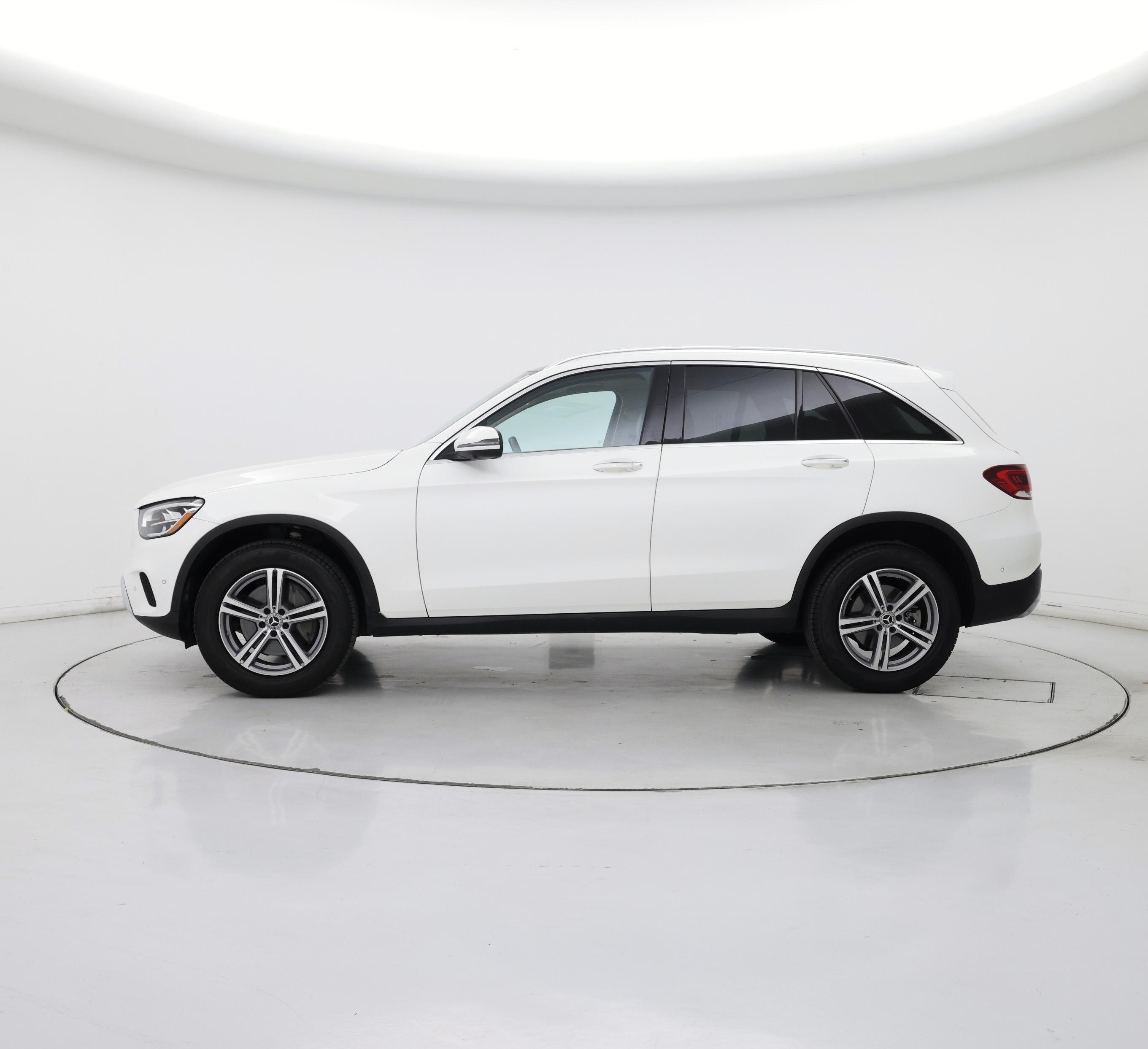 Thumbnail: 2022 Mercedes-Benz GLC - 3