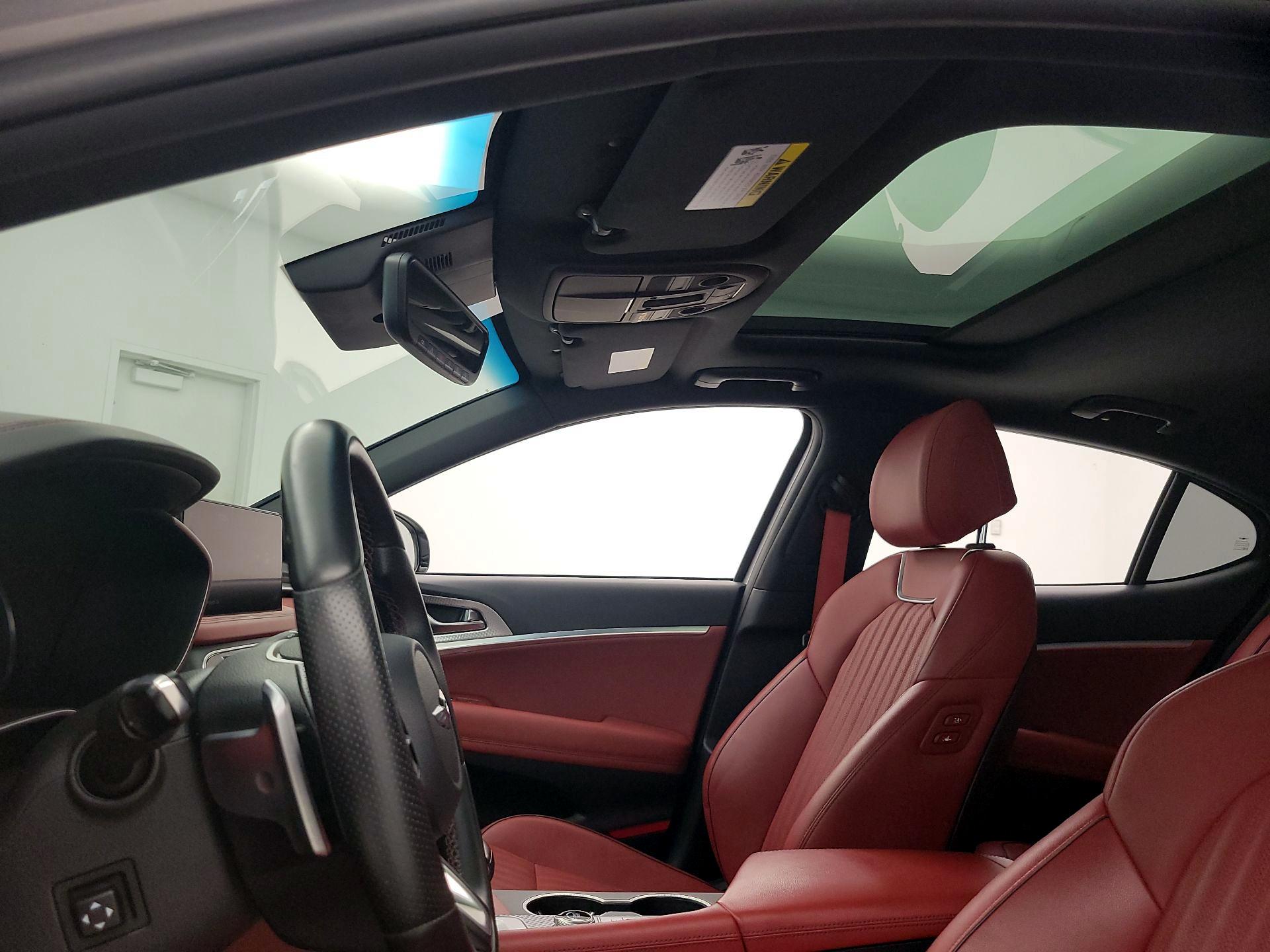 Thumbnail: 2023 Genesis G70 - 20