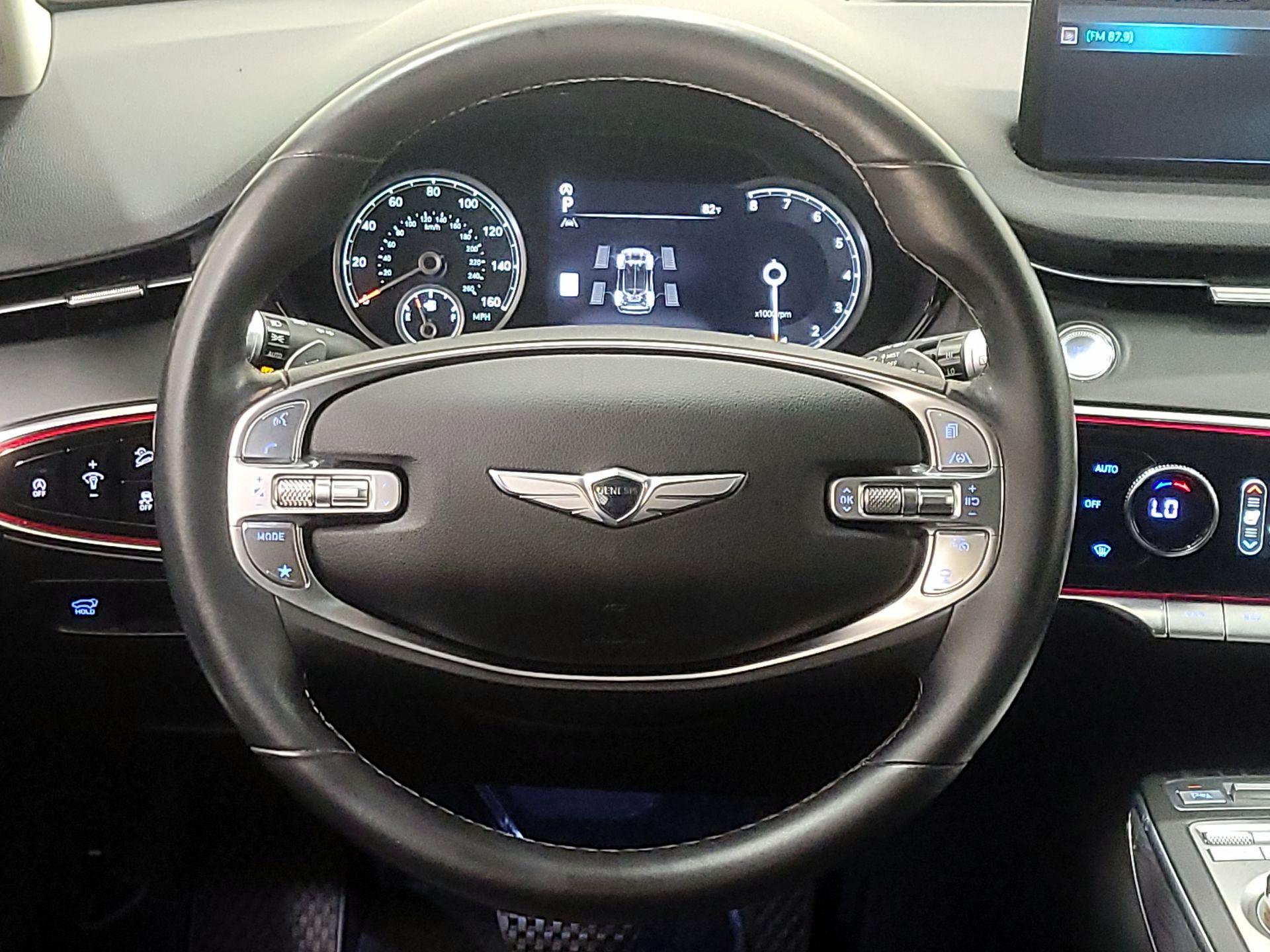 Thumbnail: 2023 Genesis GV70 - 10