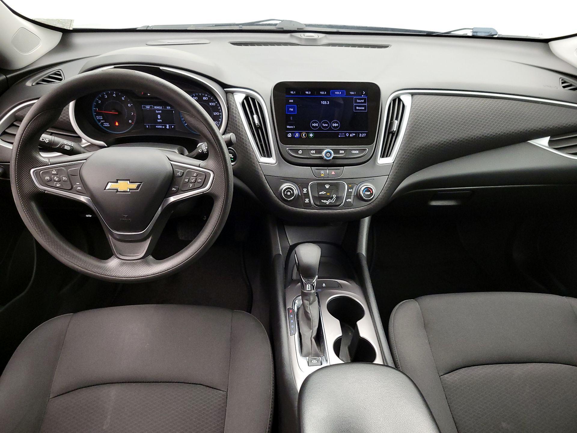 Thumbnail: 2023 Chevrolet Malibu - 9