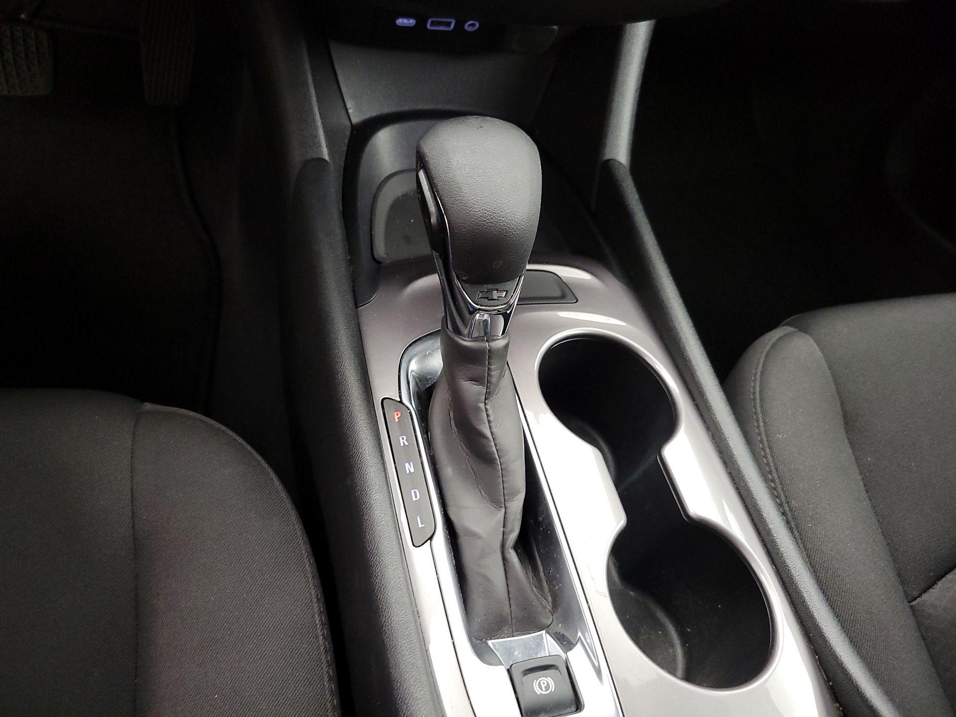 Thumbnail: 2023 Chevrolet Malibu - 17