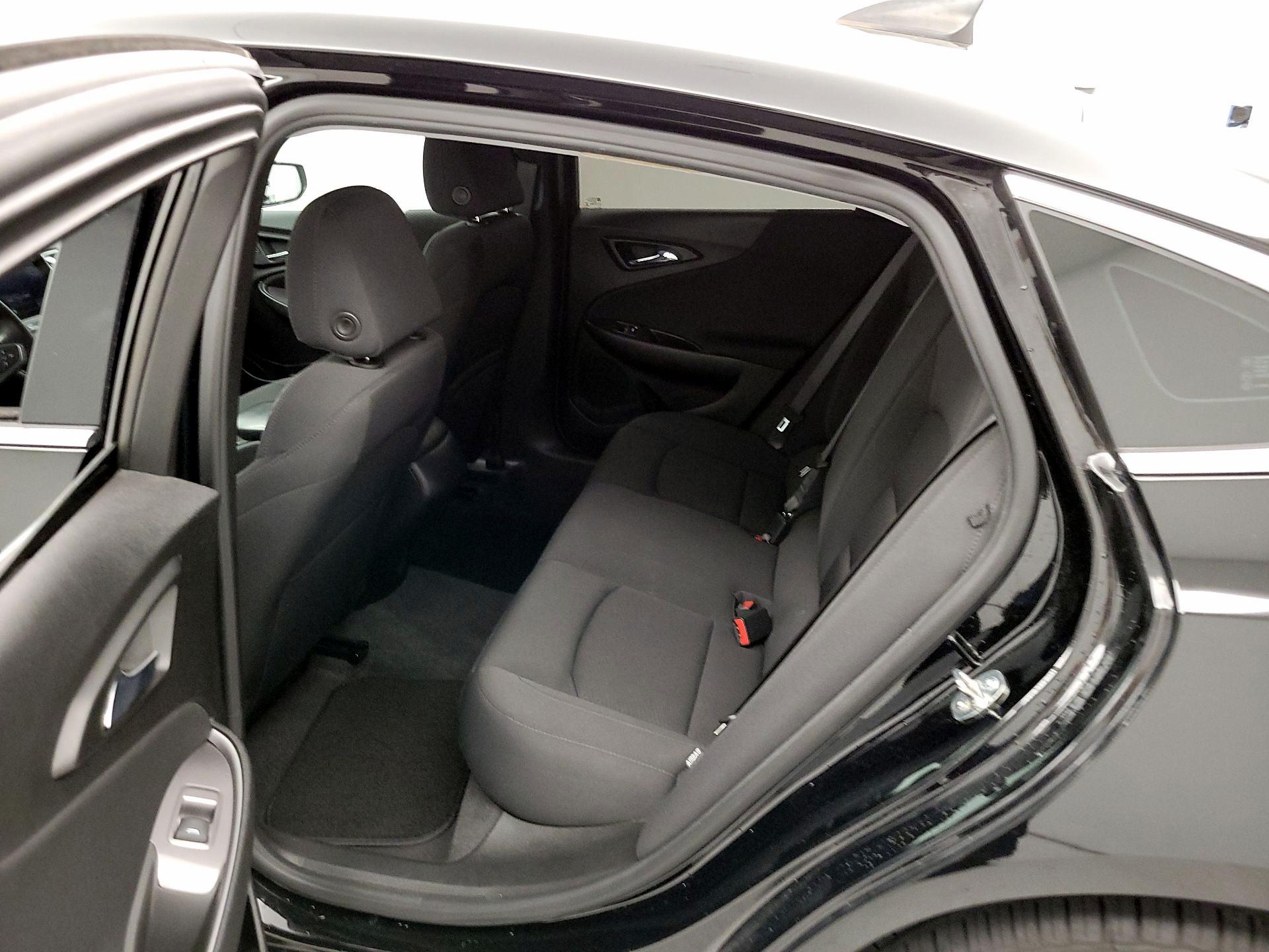 Thumbnail: 2023 Chevrolet Malibu - 18