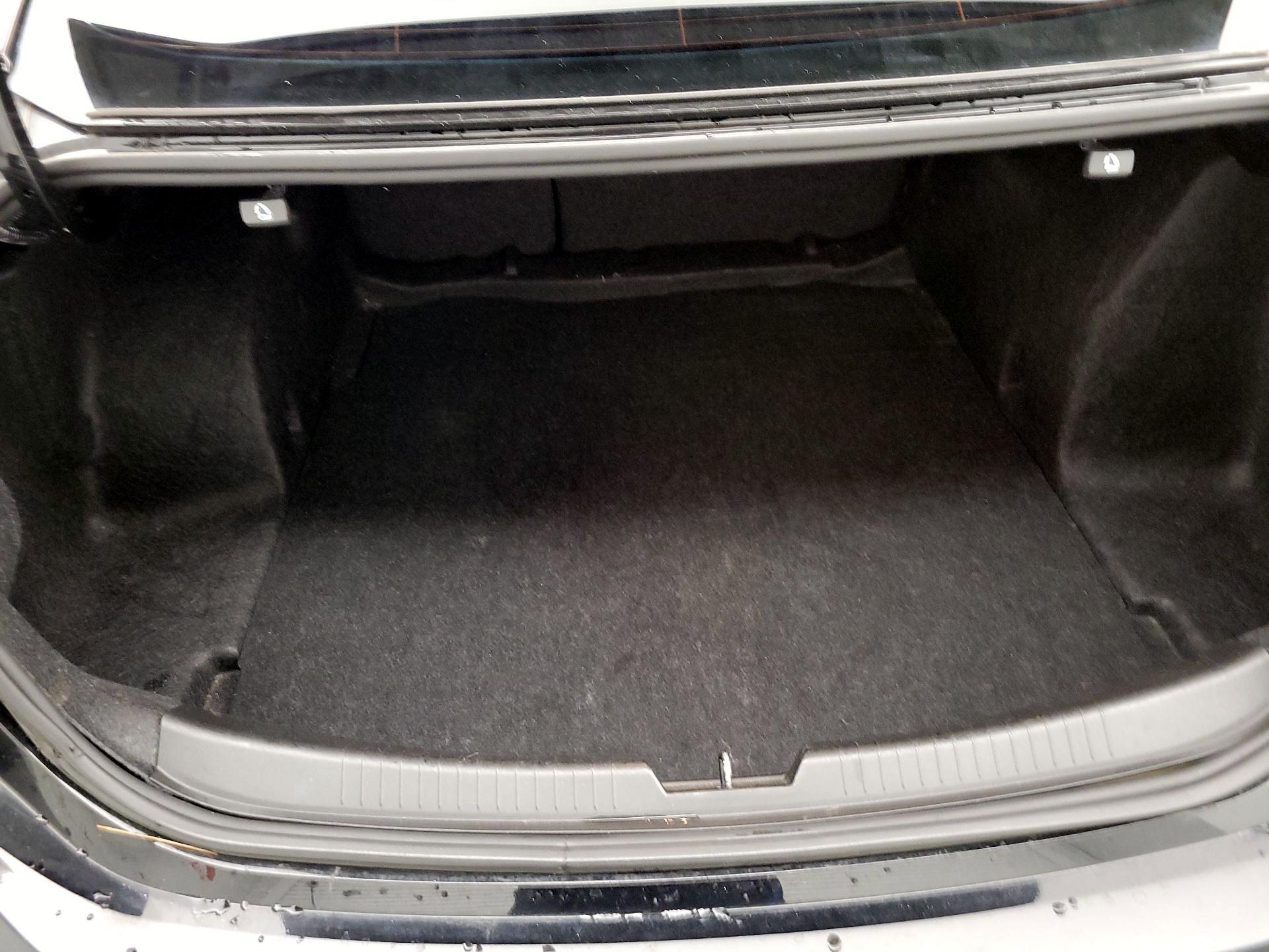 Thumbnail: 2023 Chevrolet Malibu - 19