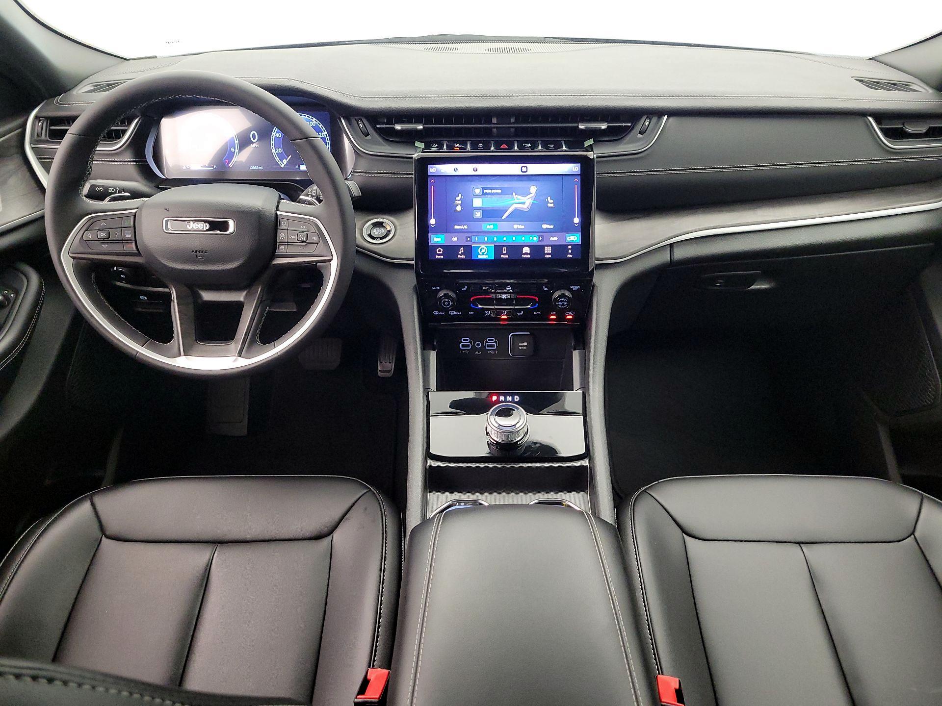 Thumbnail: 2024 Jeep Grand Cherokee - 9