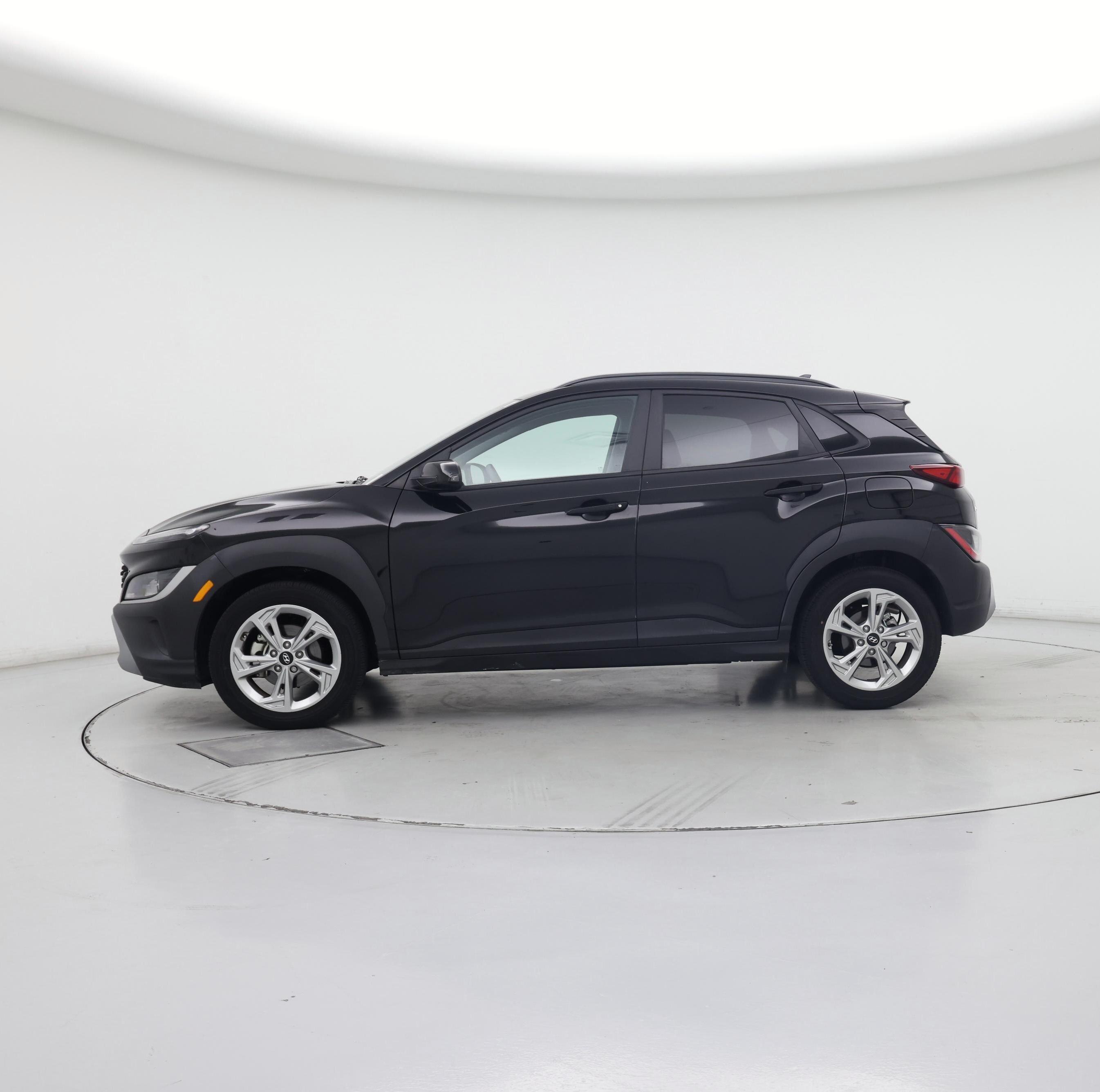 Thumbnail: 2023 Hyundai Kona - 3