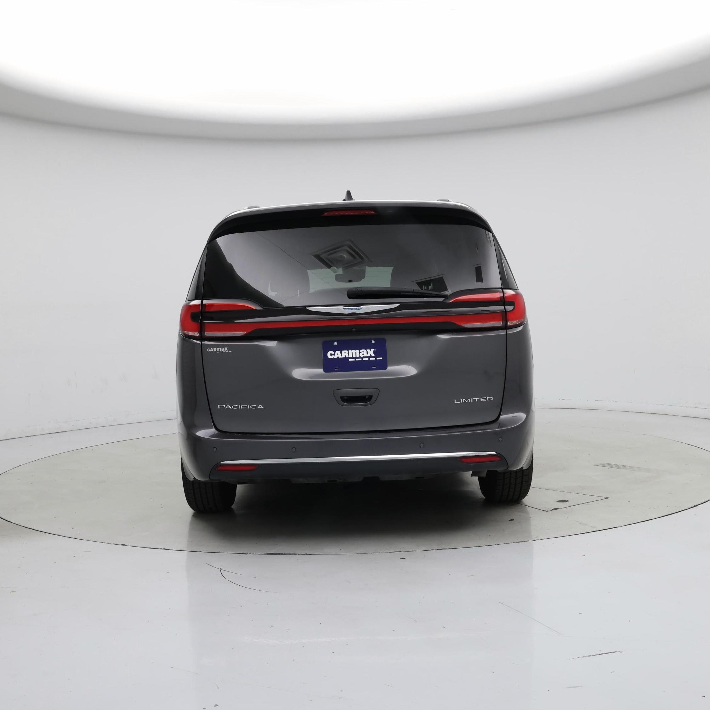 Thumbnail: 2023 Chrysler Pacifica - 6