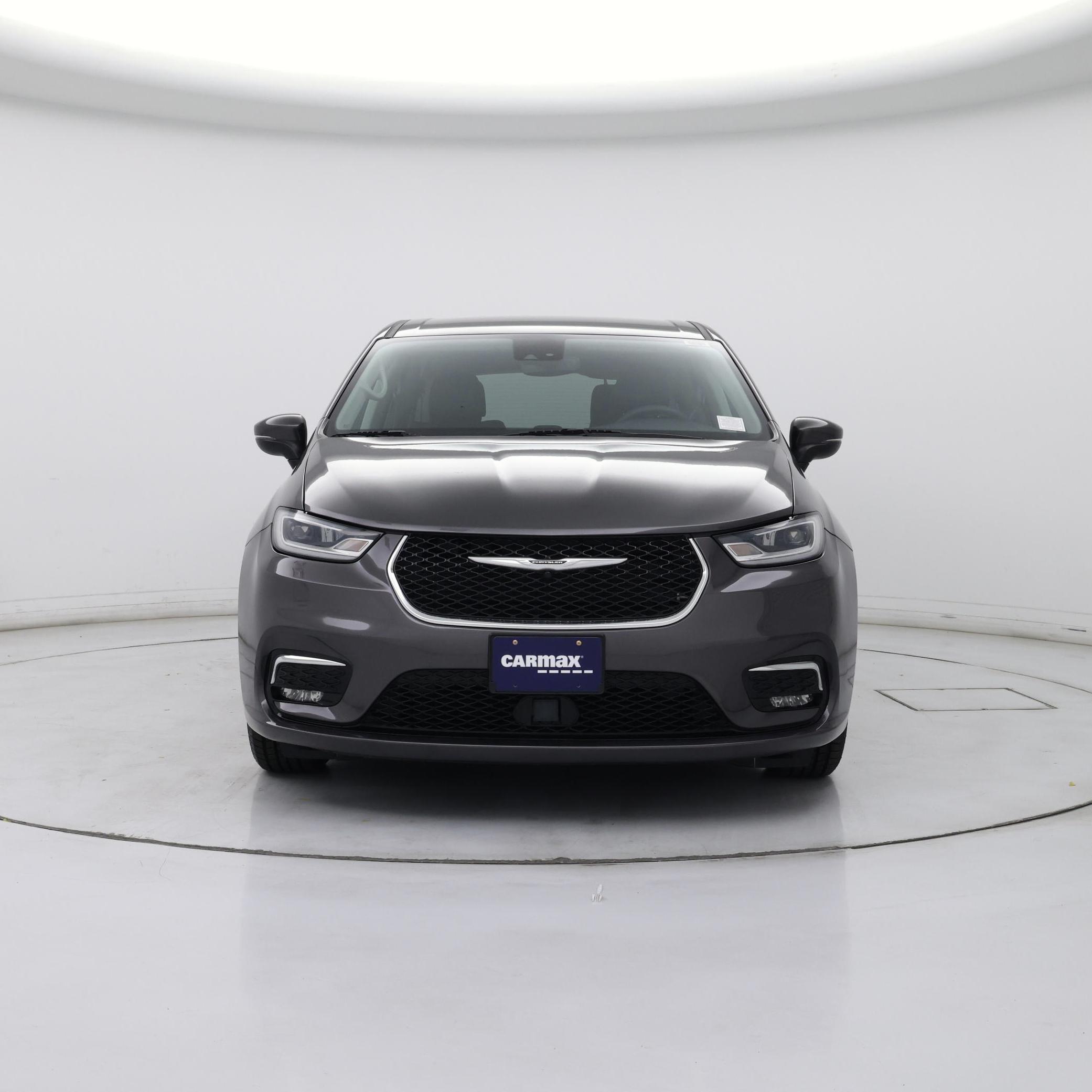 Thumbnail: 2023 Chrysler Pacifica - 5