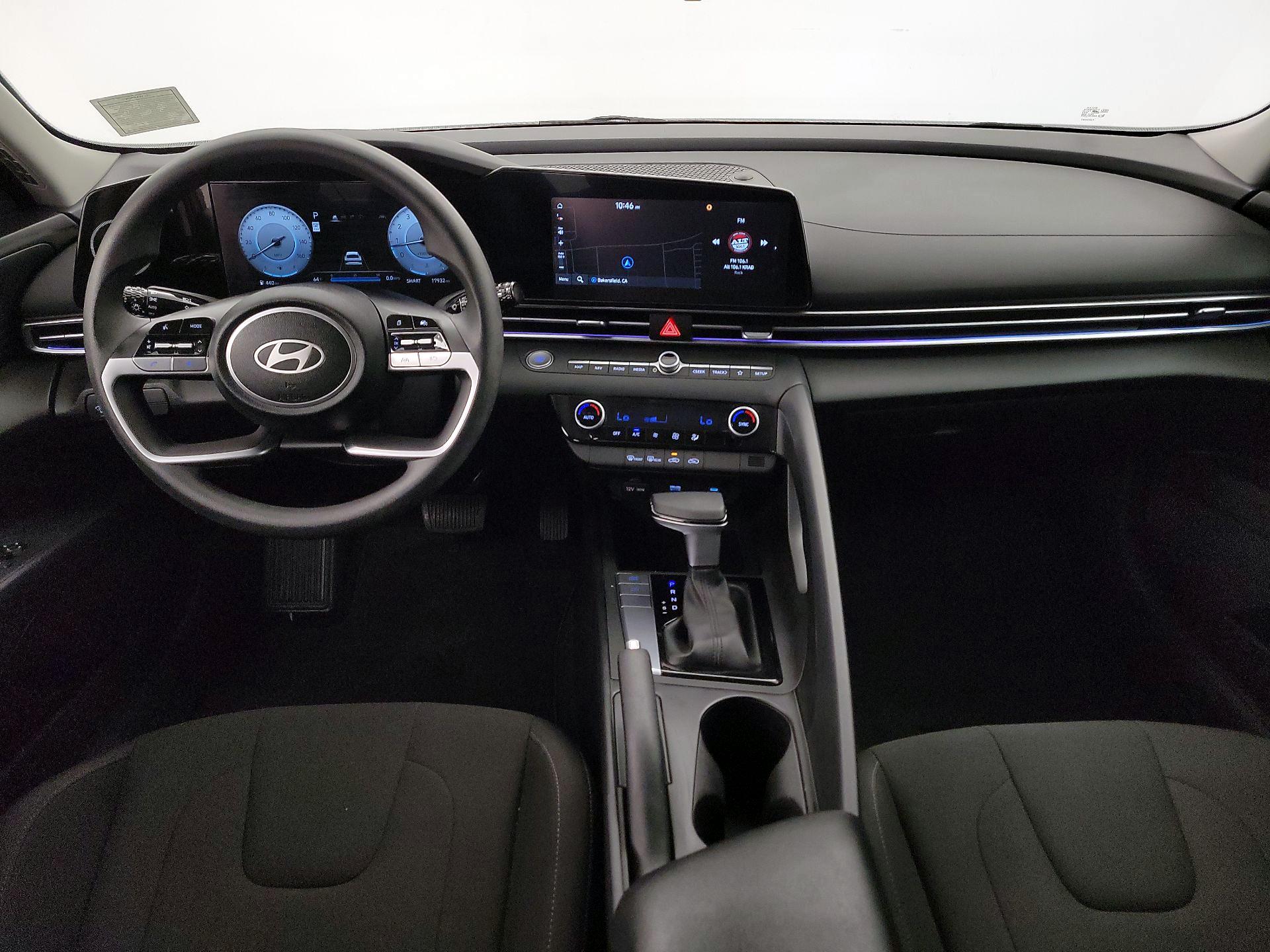 Thumbnail: 2024 Hyundai Elantra - 9