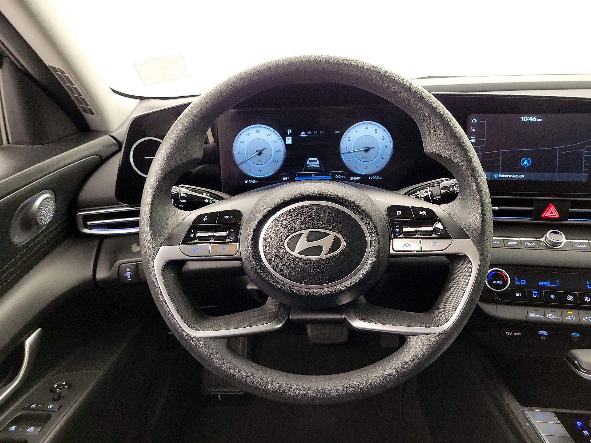 Thumbnail: 2024 Hyundai Elantra - 10