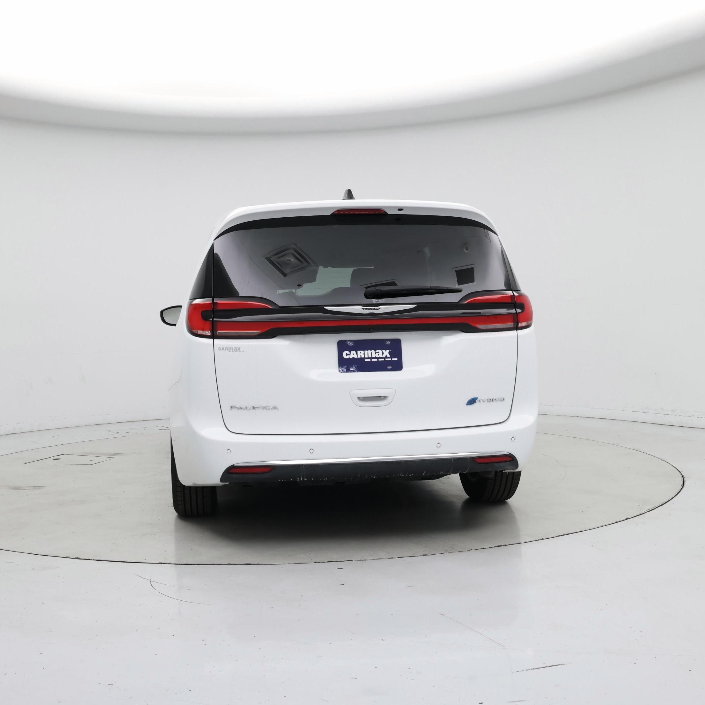 Thumbnail: 2024 Chrysler Pacifica - 6