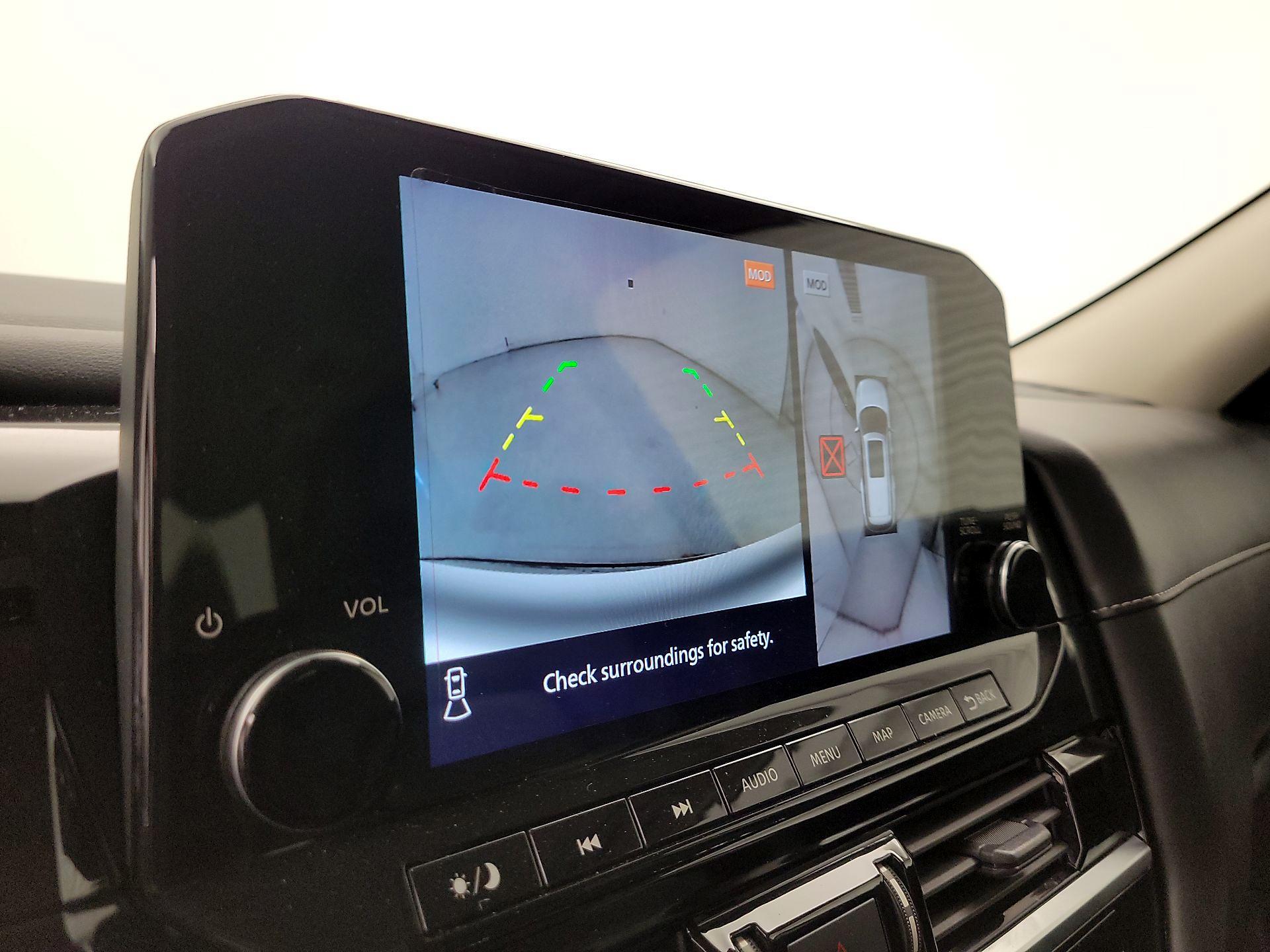 Thumbnail: 2023 Nissan Pathfinder - 15