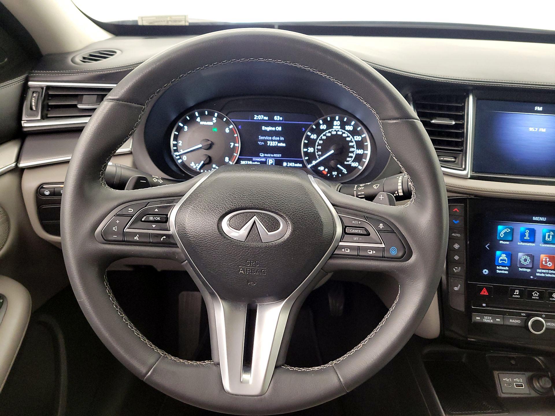 Thumbnail: 2023 INFINITI QX50 - 10