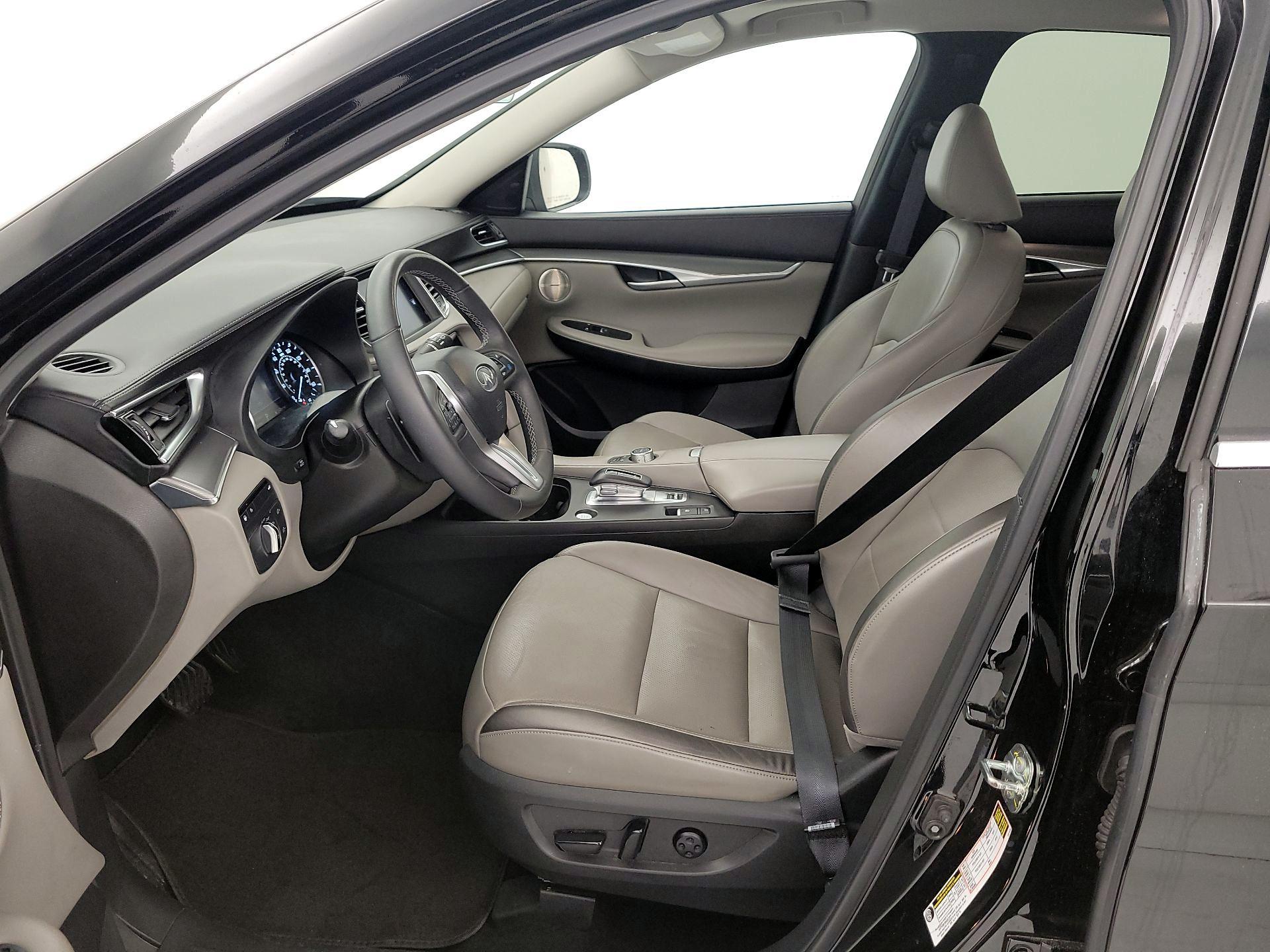 Thumbnail: 2023 INFINITI QX50 - 11