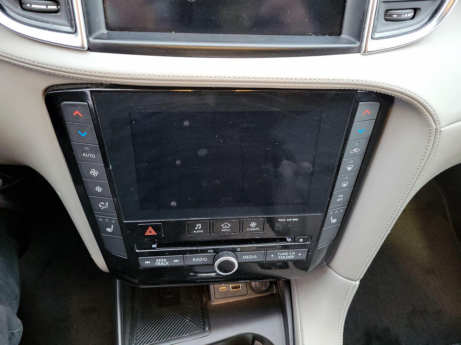 Thumbnail: 2023 INFINITI QX50 - 15