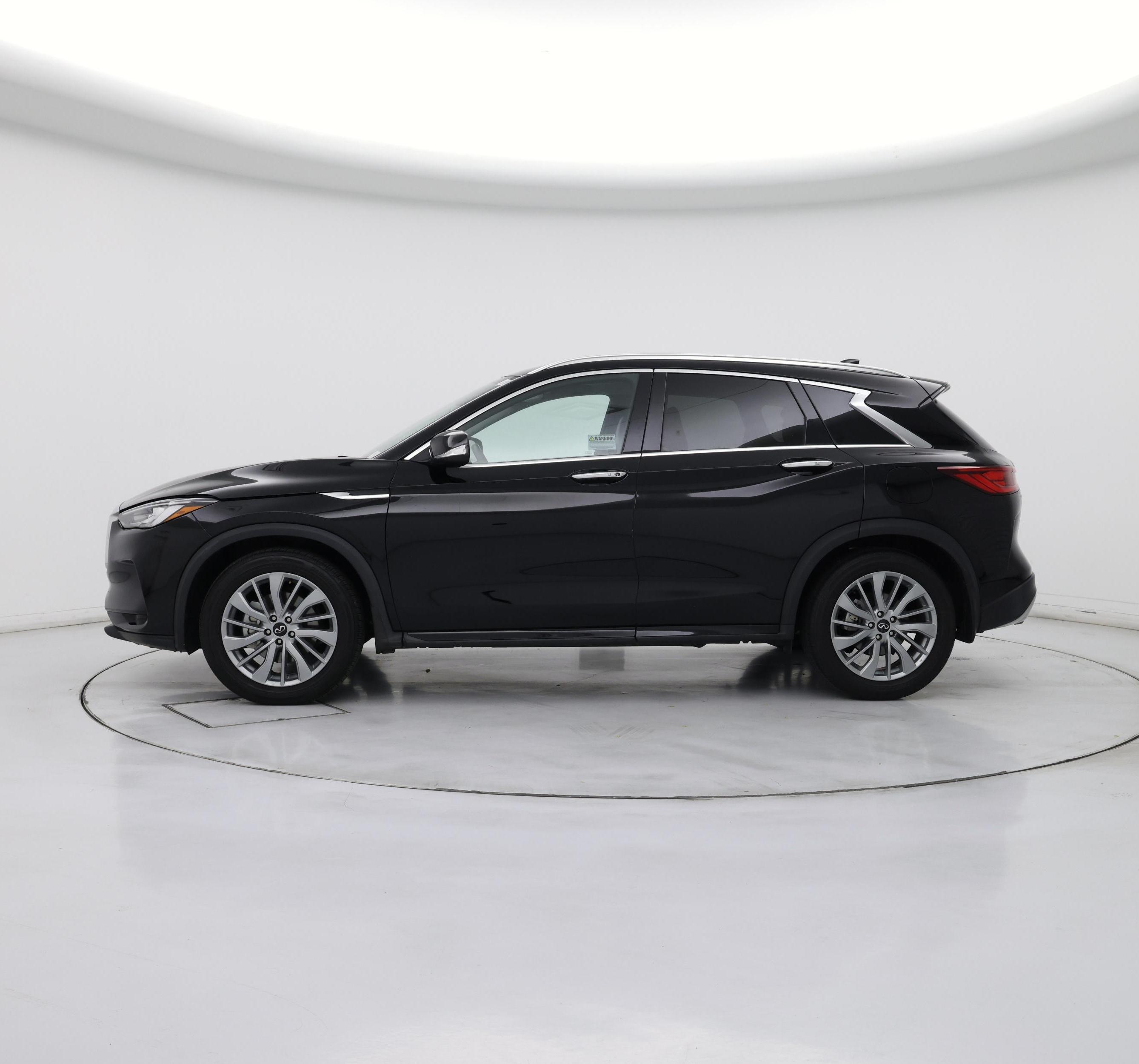 Thumbnail: 2023 INFINITI QX50 - 3