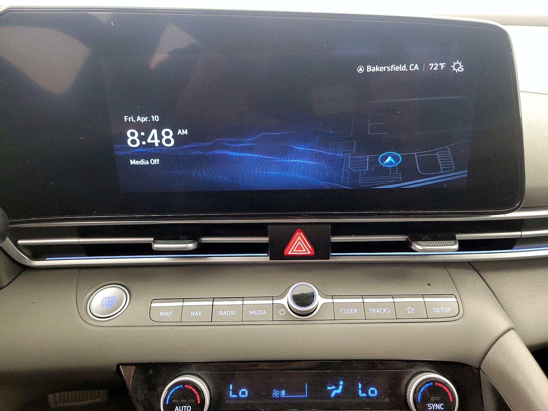 Thumbnail: 2024 Hyundai Elantra - 16