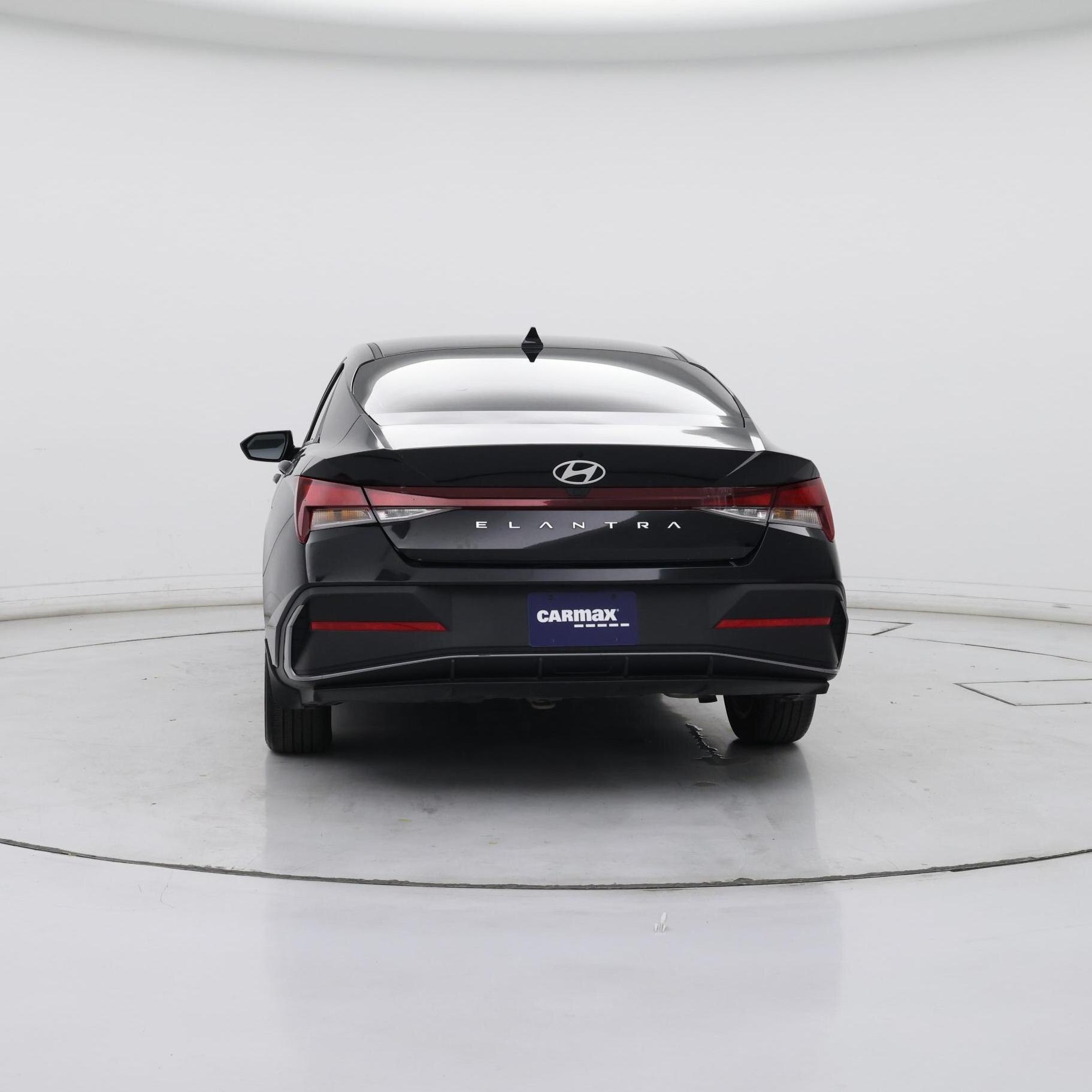 Thumbnail: 2024 Hyundai Elantra - 6