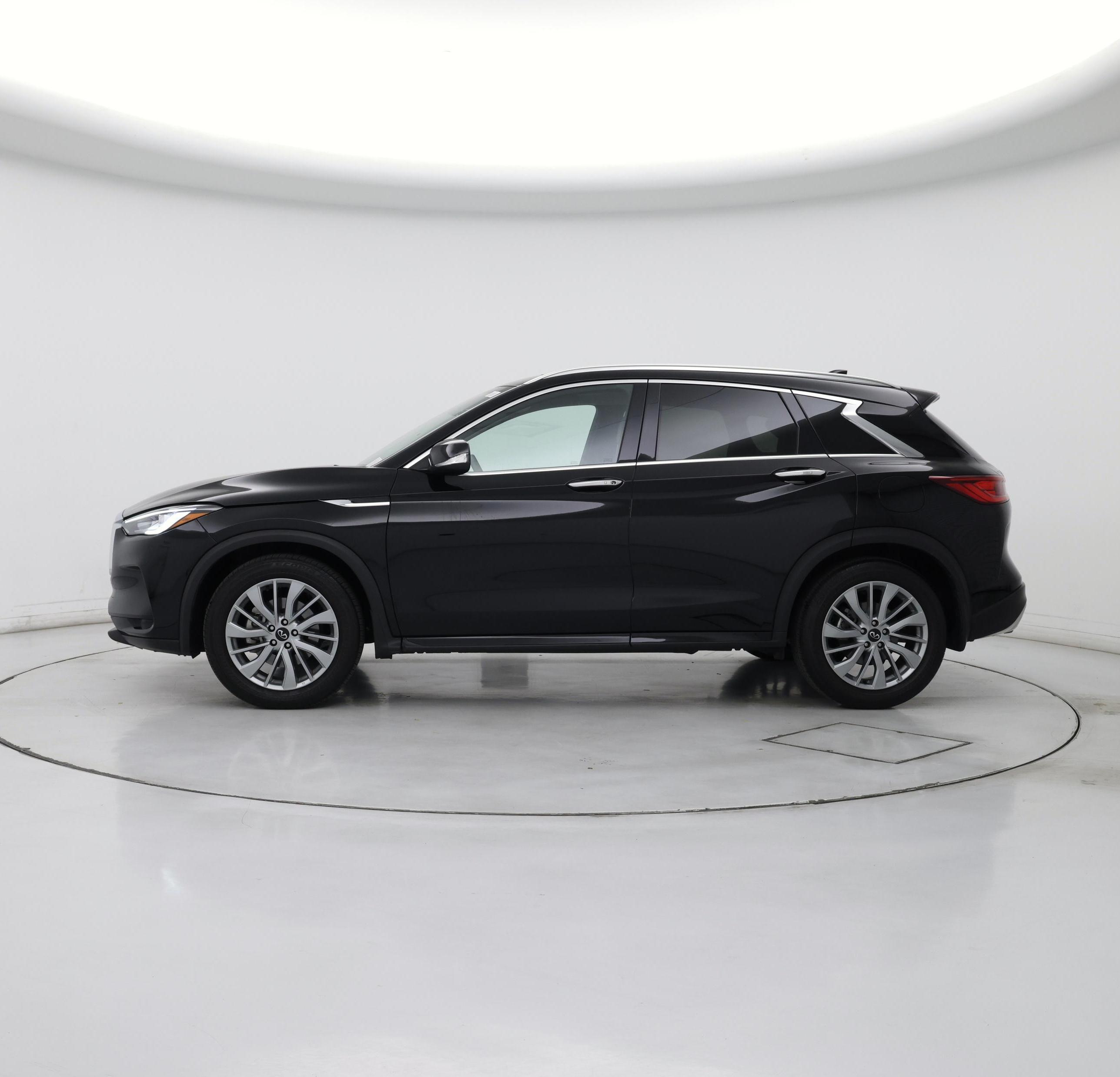 Thumbnail: 2023 INFINITI QX50 - 3