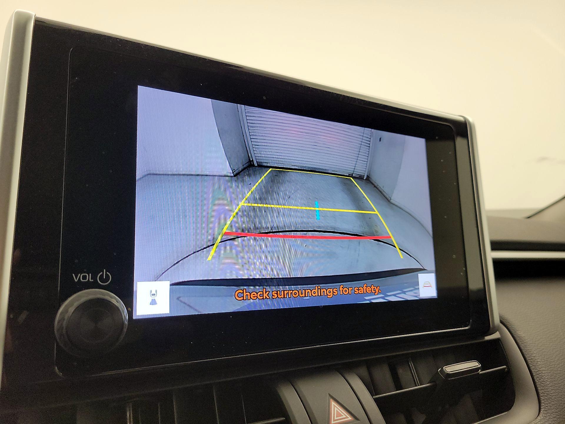 Thumbnail: 2023 Toyota RAV4 - 14