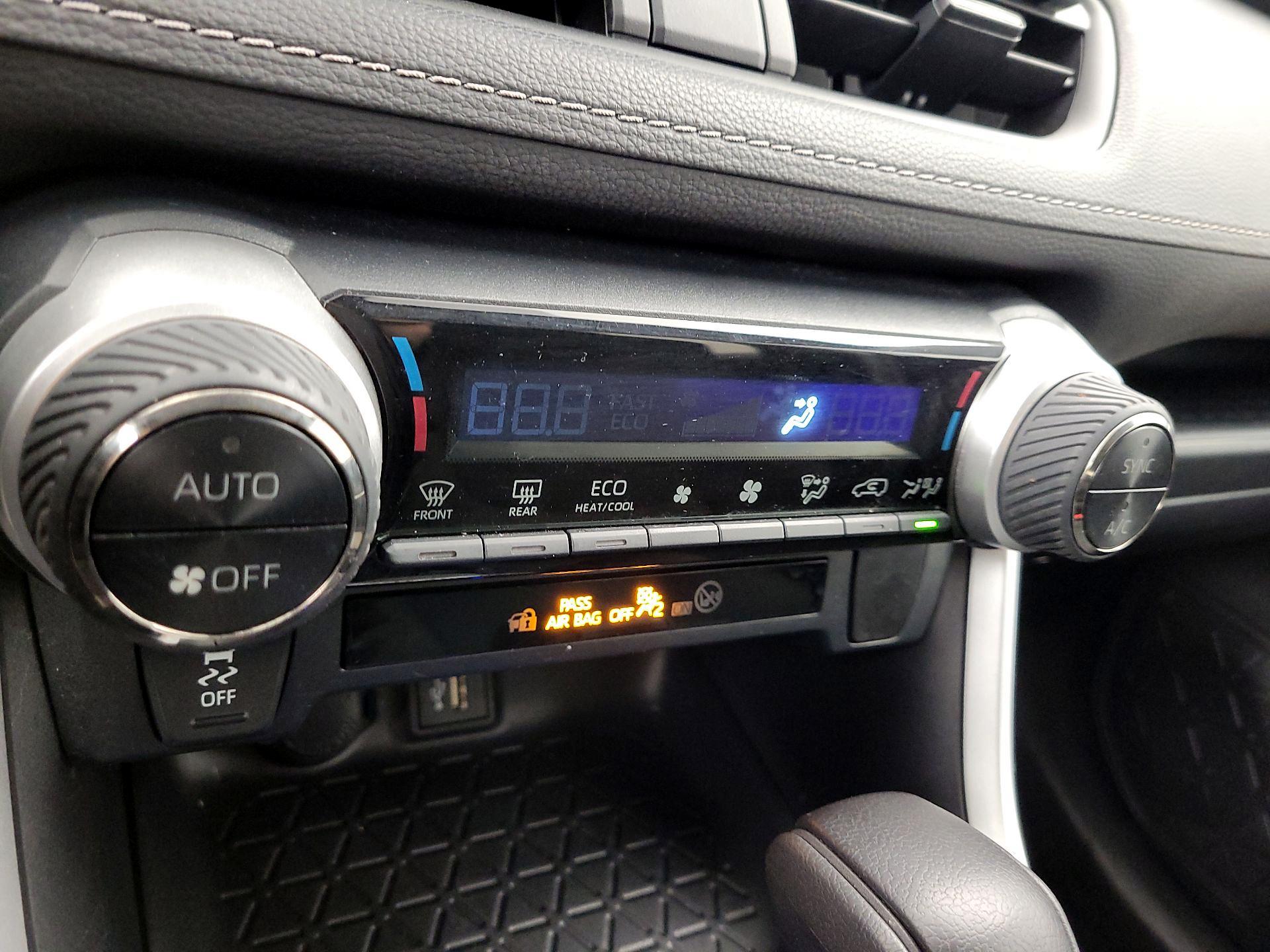 Thumbnail: 2023 Toyota RAV4 - 16