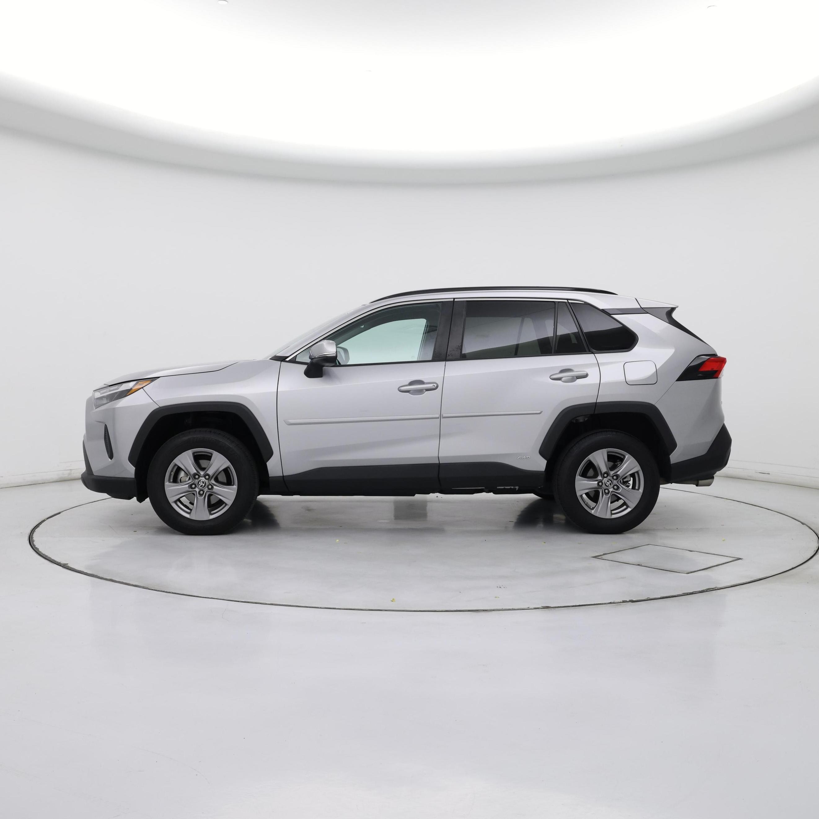 Thumbnail: 2023 Toyota RAV4 - 3