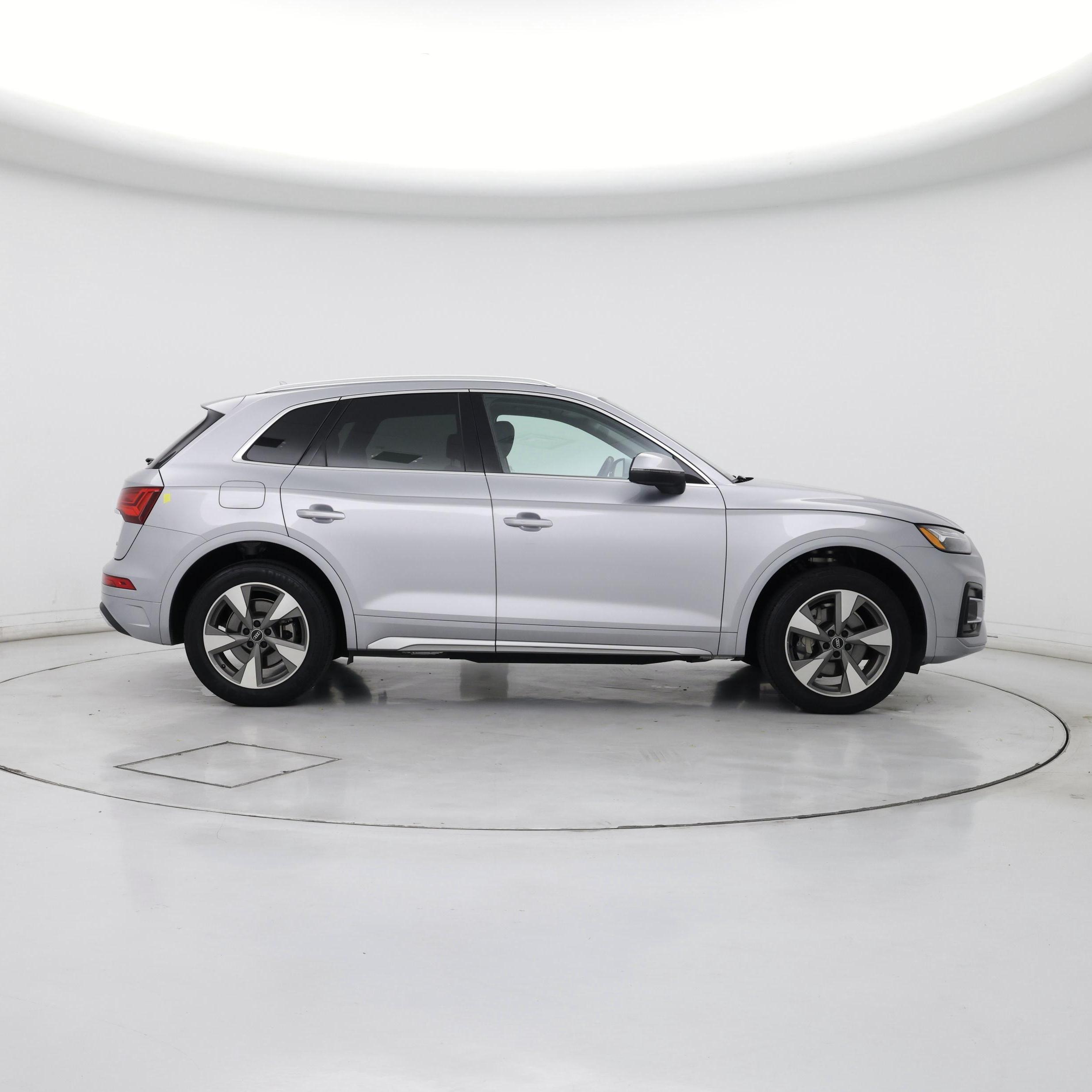 Thumbnail: 2022 Audi Q5 - 7