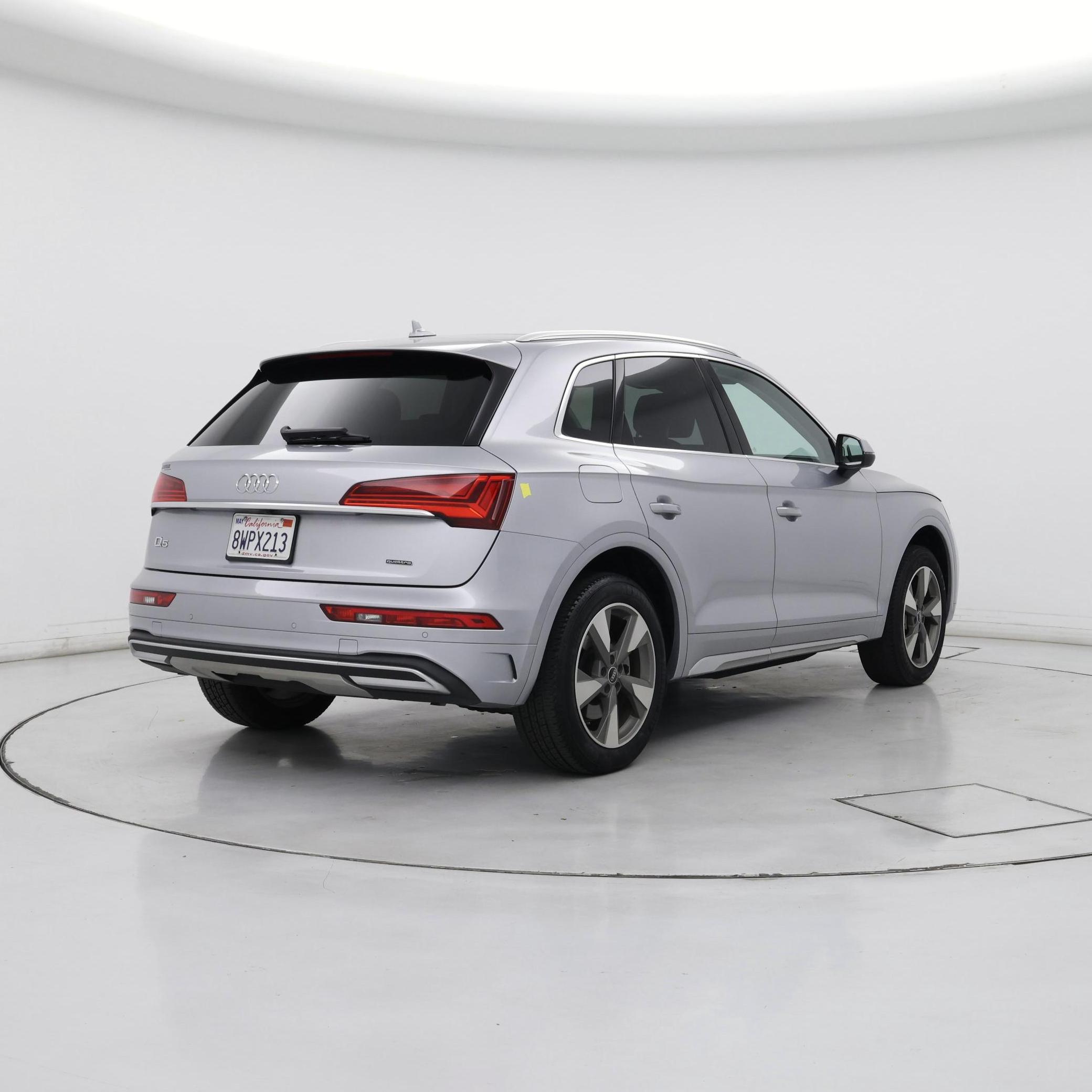 Thumbnail: 2022 Audi Q5 - 8