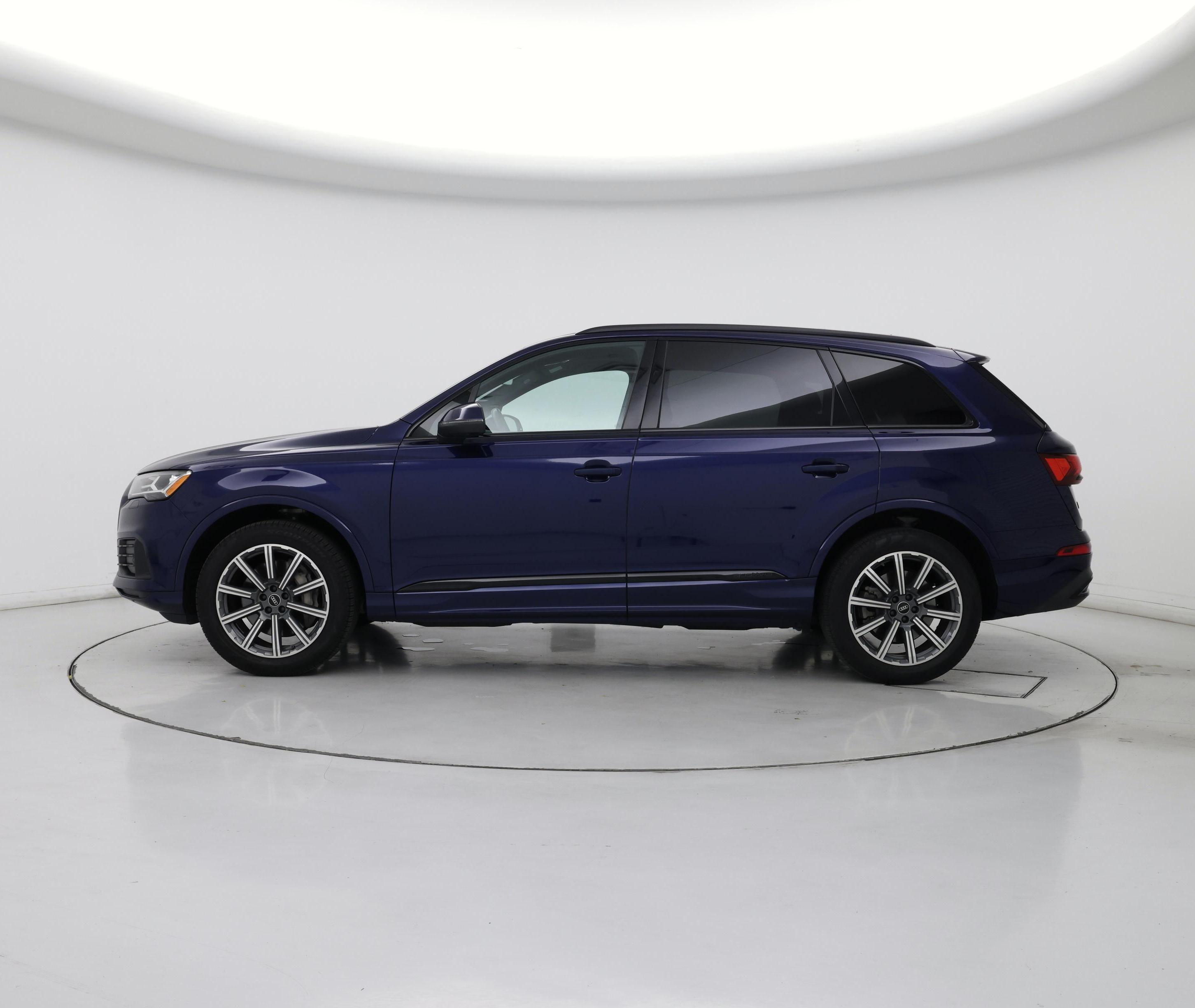 Thumbnail: 2022 Audi Q7 - 3