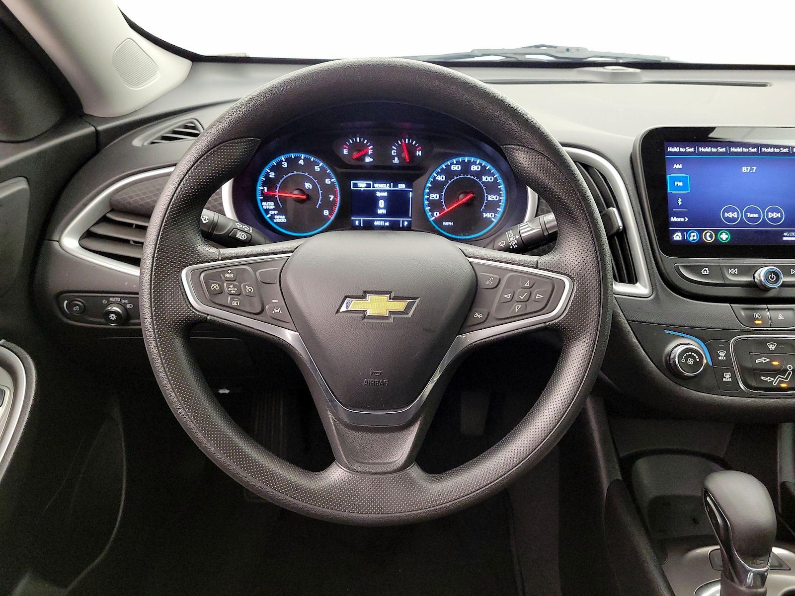 2023 Chevrolet Malibu 1LS - Photo 11