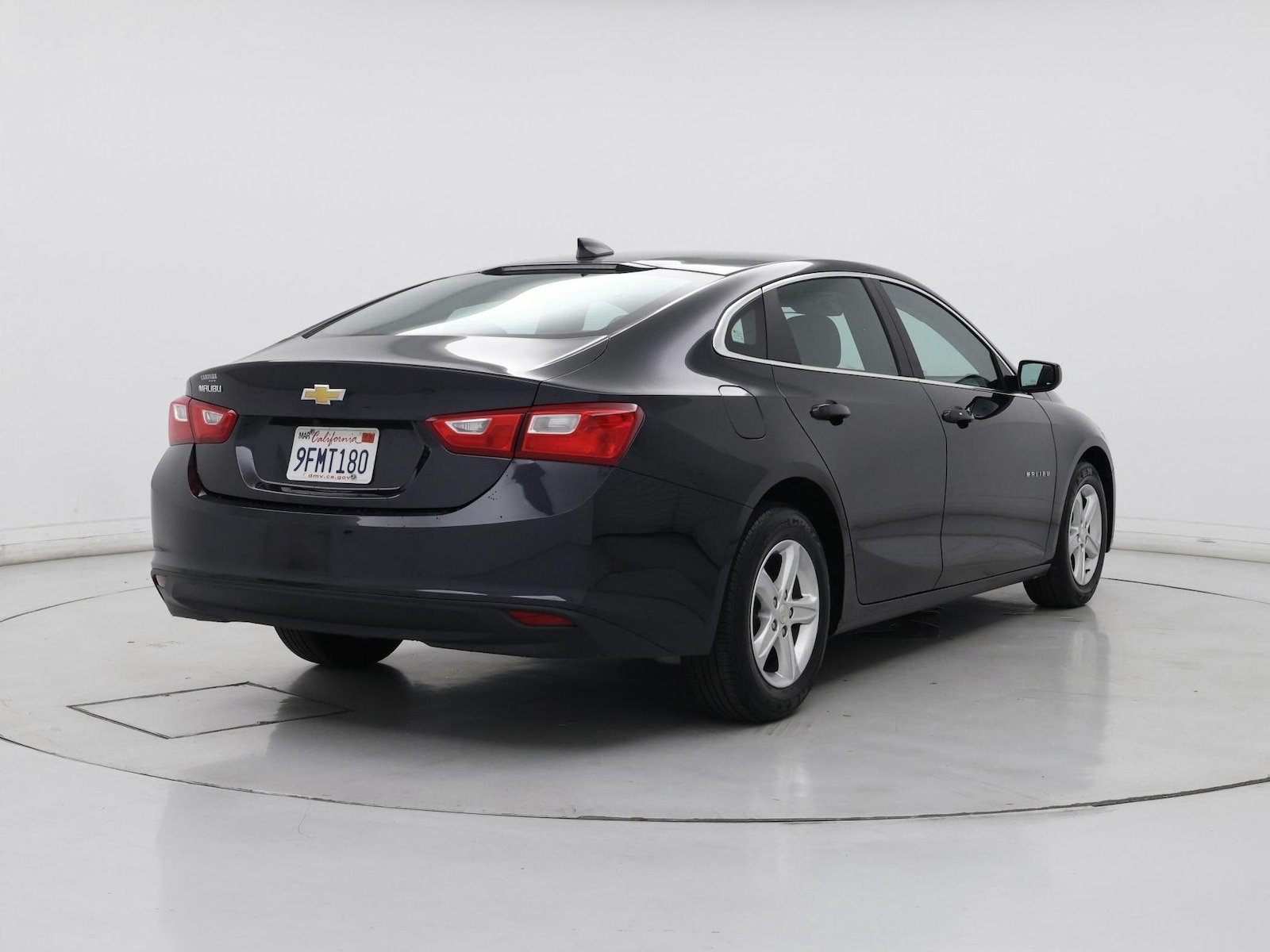 2023 Chevrolet Malibu 1LS - Photo 9