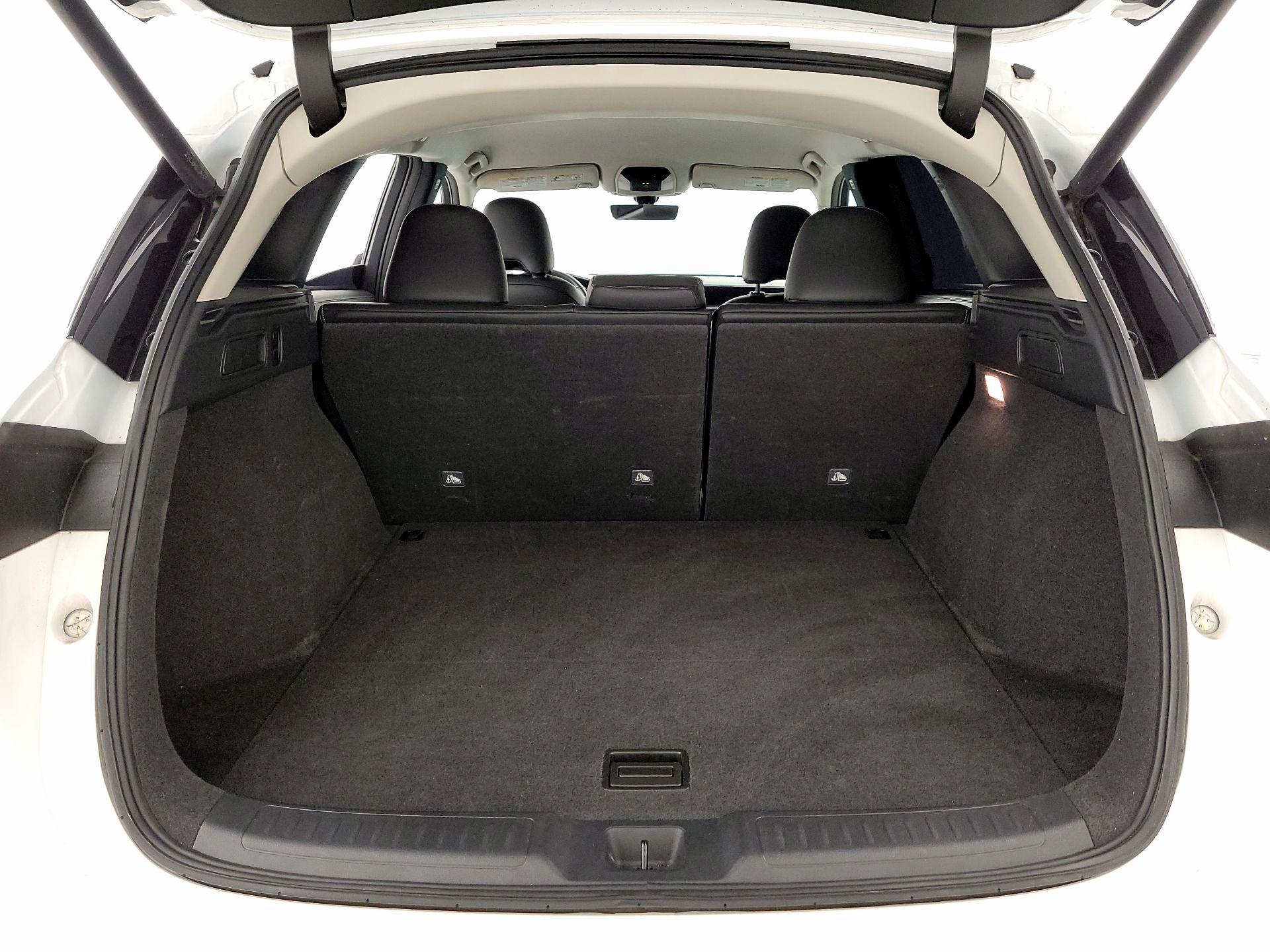 Thumbnail: 2023 INFINITI QX50 - 17