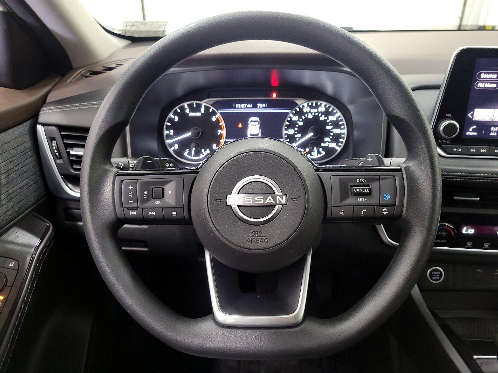Thumbnail: 2023 Nissan Rogue - 10