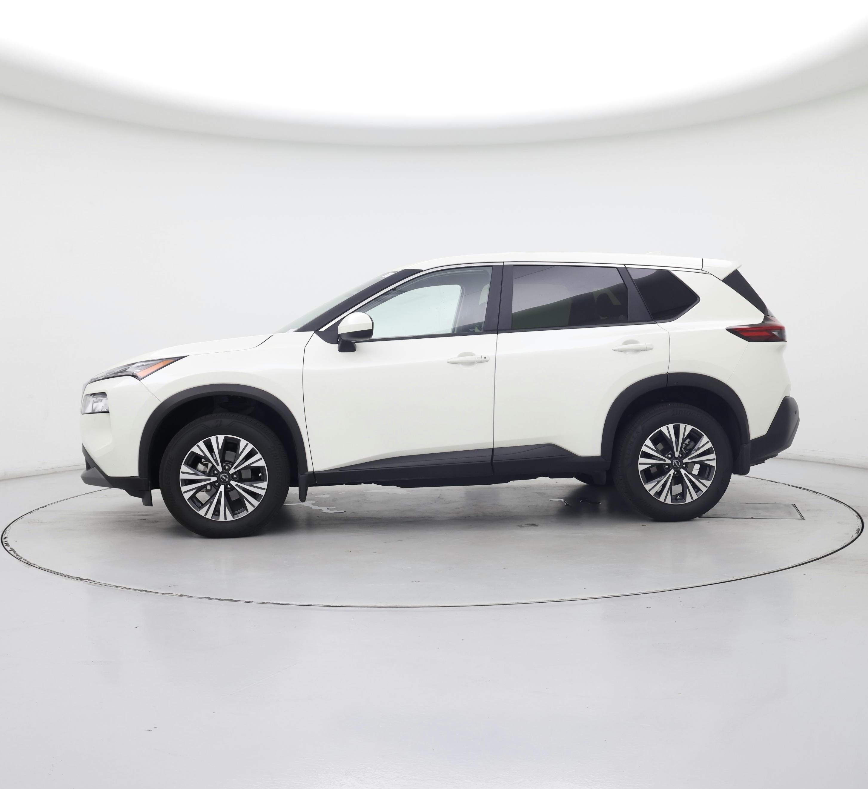 Thumbnail: 2023 Nissan Rogue - 3