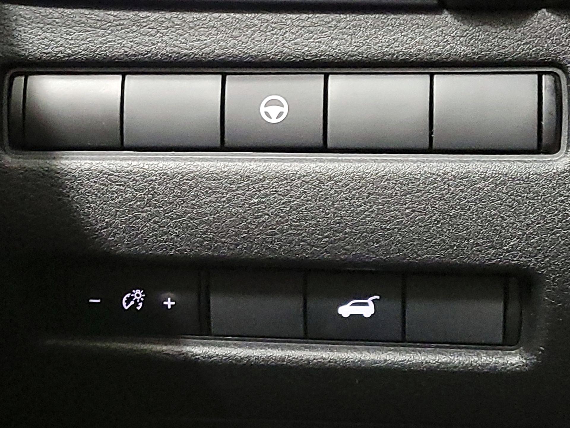 Thumbnail: 2023 Nissan Rogue - 13