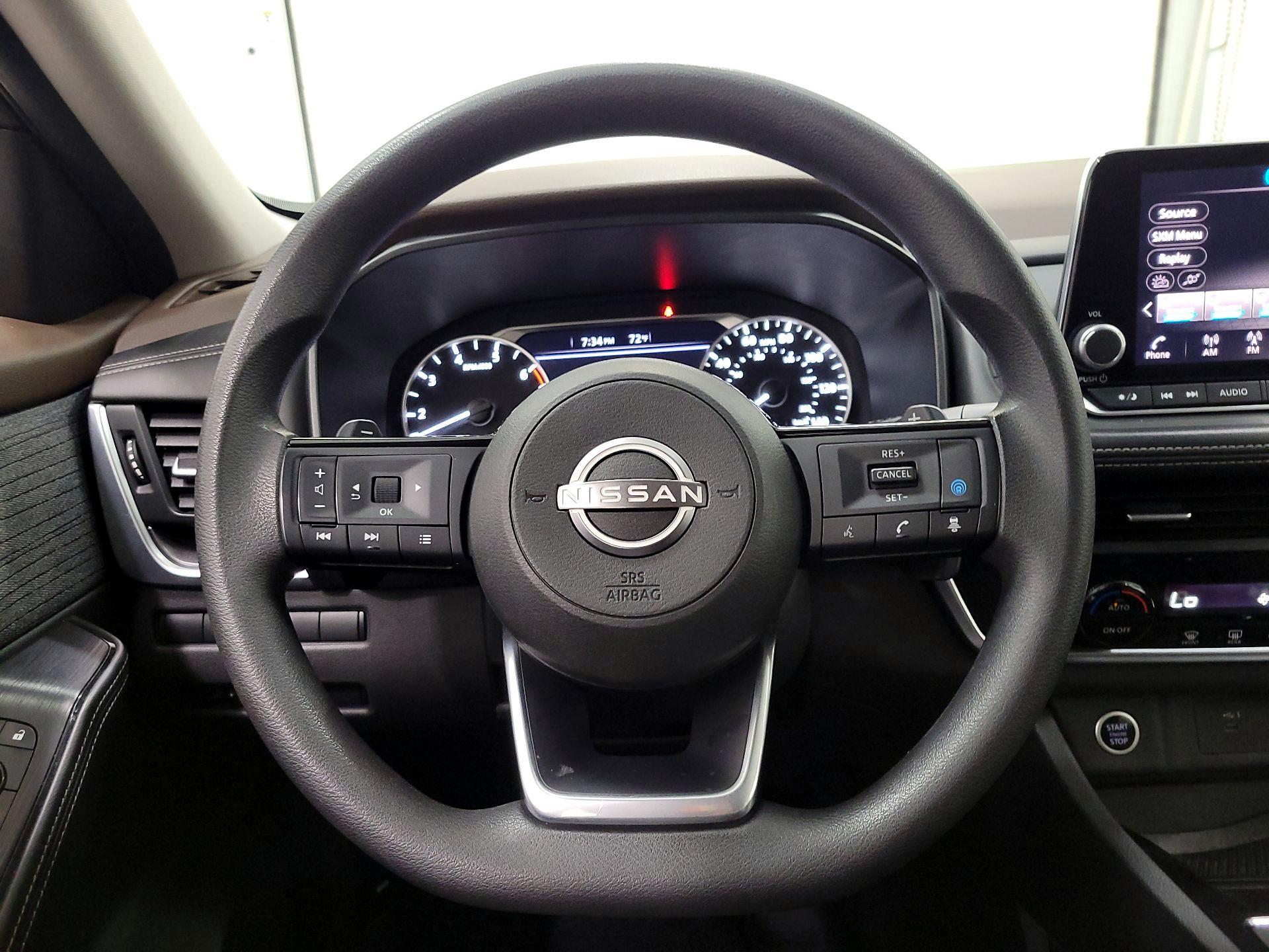 Thumbnail: 2023 Nissan Rogue - 10