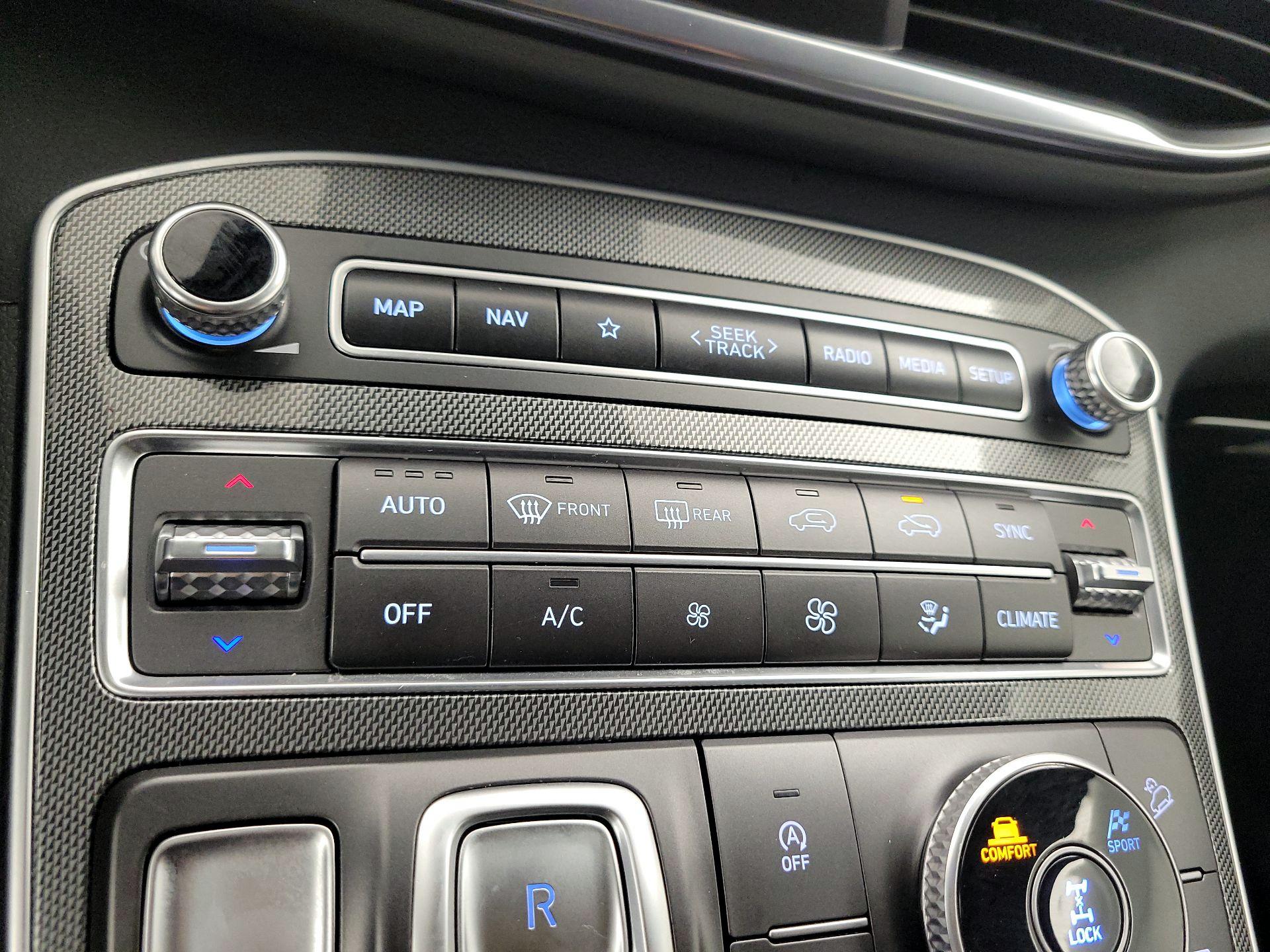 Thumbnail: 2023 Hyundai Santa Fe - 17