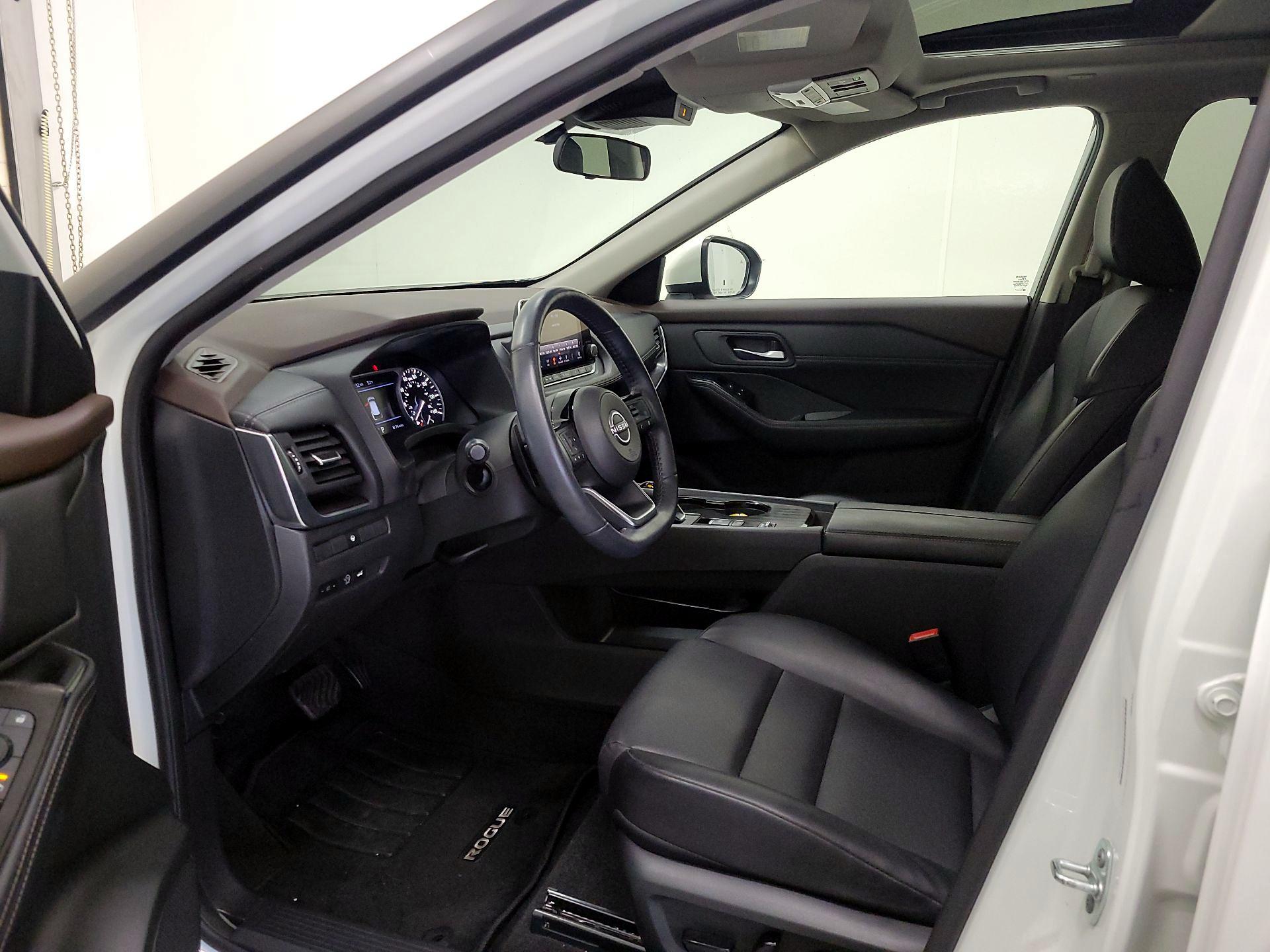 Thumbnail: 2023 Nissan Rogue - 11