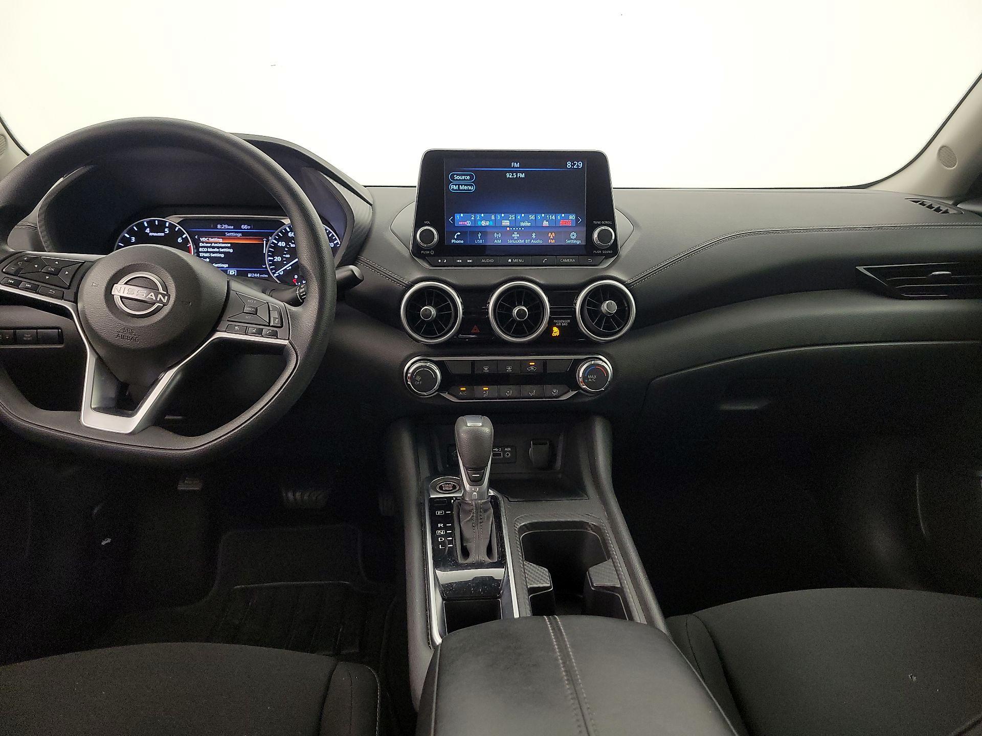Thumbnail: 2025 Nissan Sentra - 9