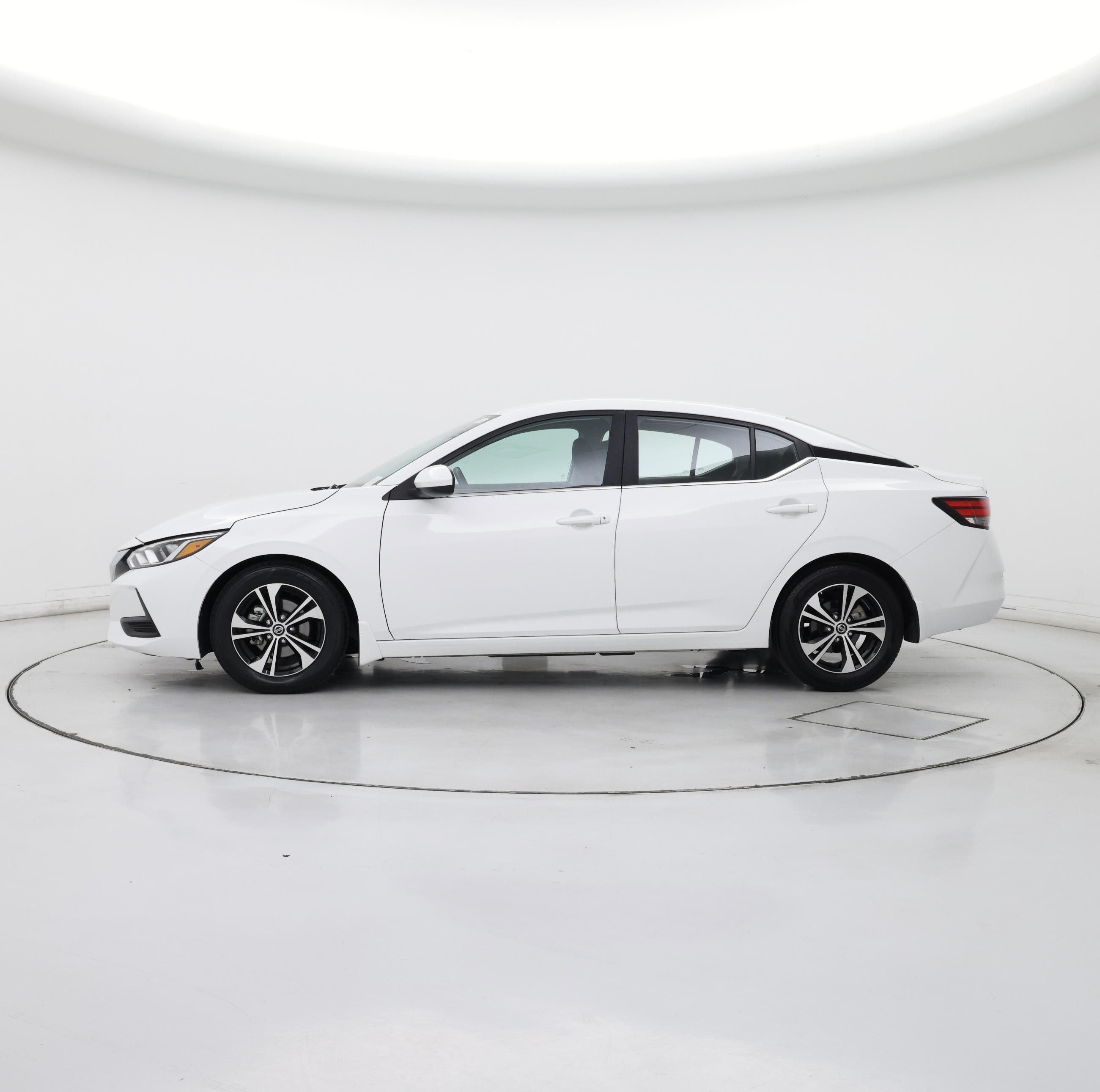 Thumbnail: 2023 Nissan Sentra - 3