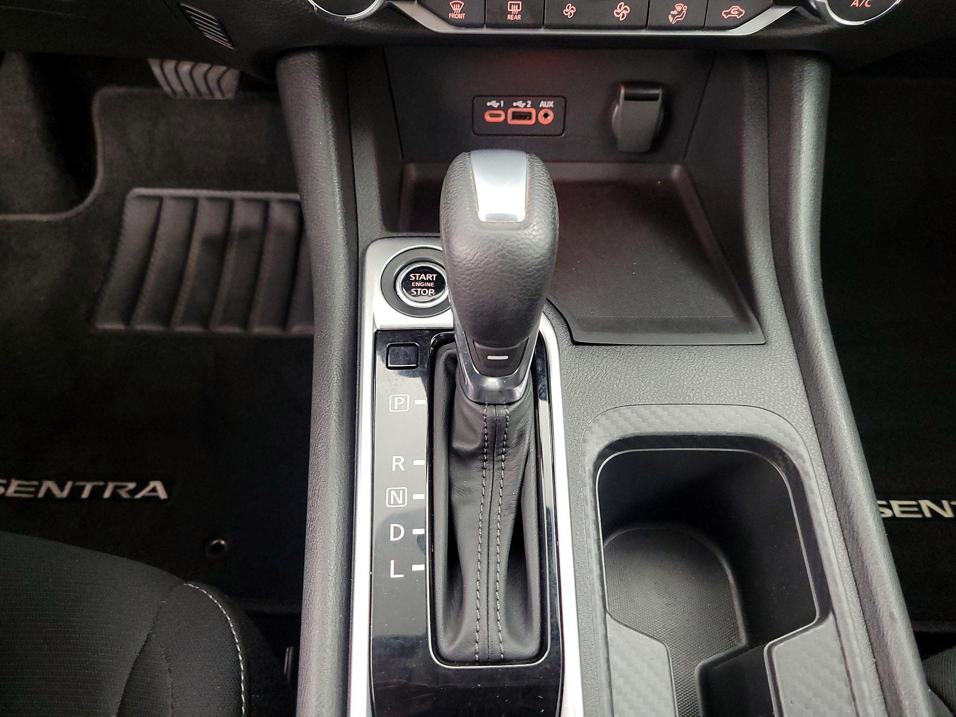 Thumbnail: 2023 Nissan Sentra - 17