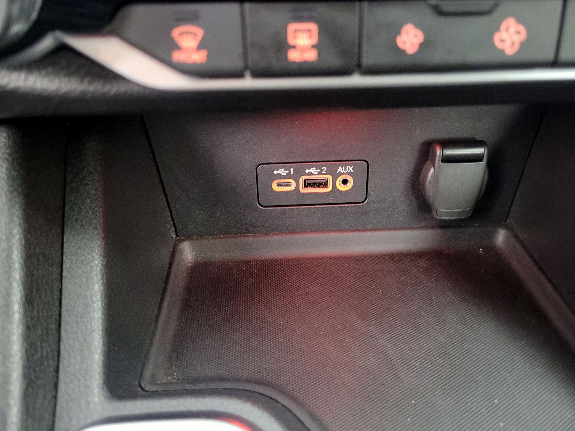 Thumbnail: 2023 Nissan Sentra - 18