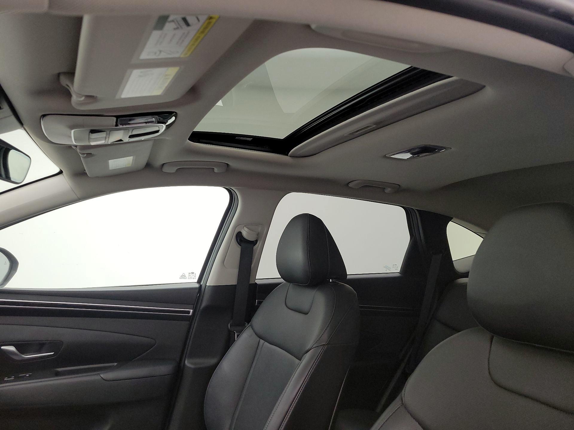 Thumbnail: 2023 Hyundai Tucson - 19