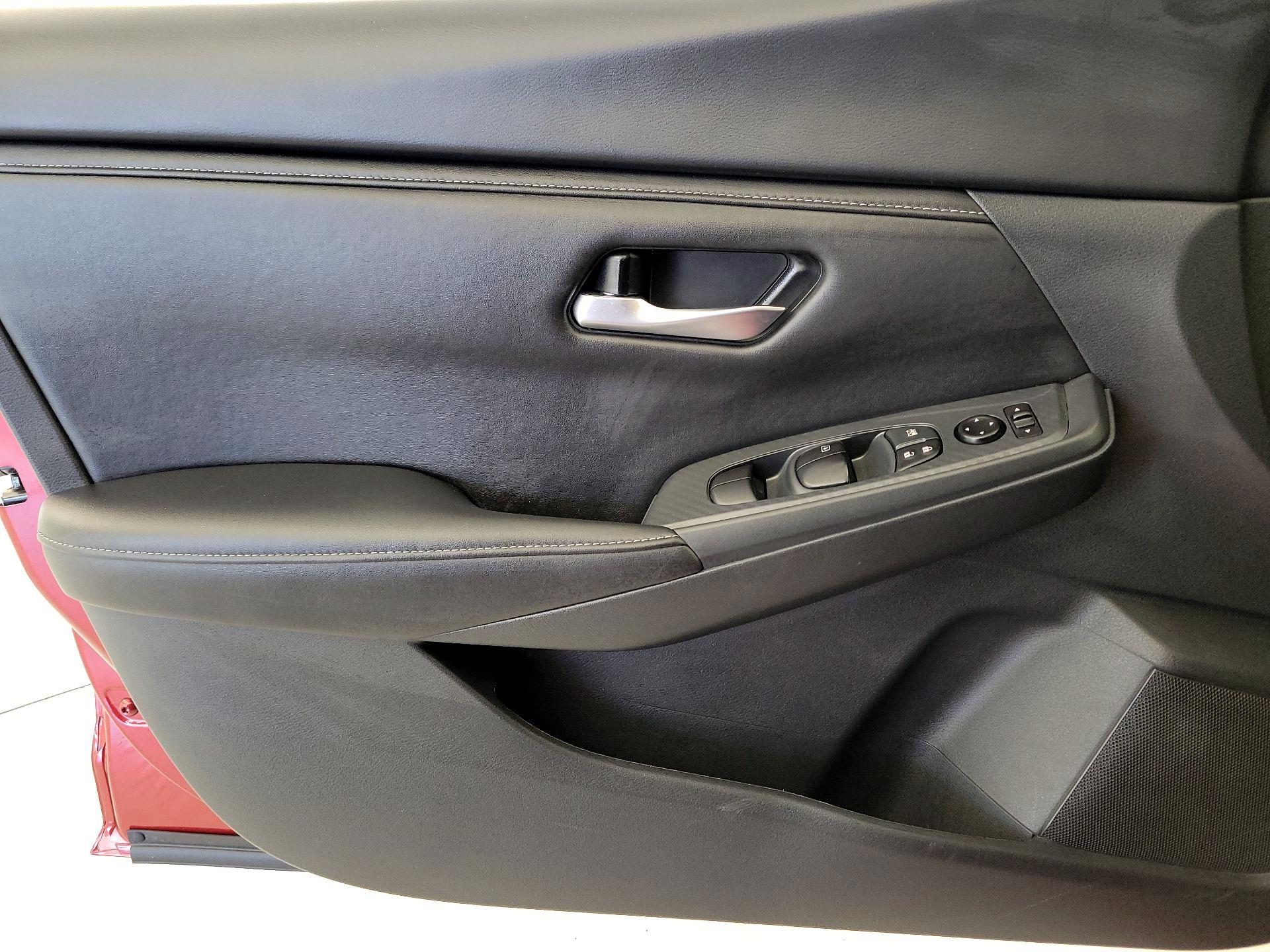 Thumbnail: 2025 Nissan Sentra - 12