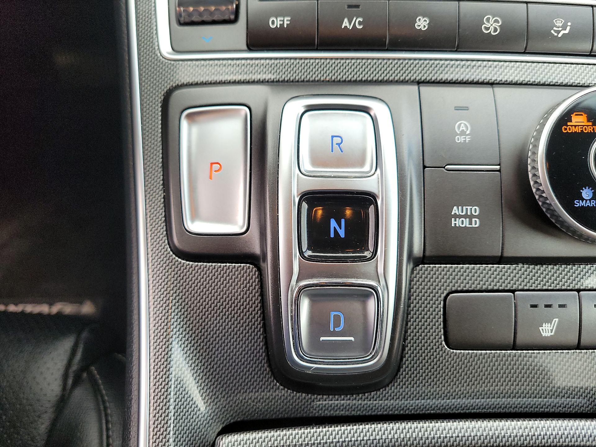 Thumbnail: 2023 Hyundai Santa Fe - 18