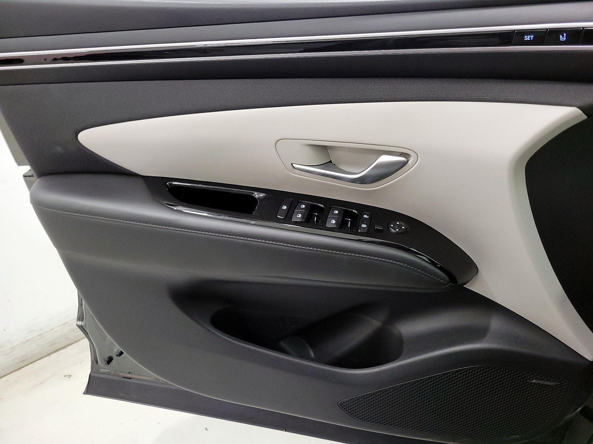 Thumbnail: 2023 Hyundai Tucson - 12