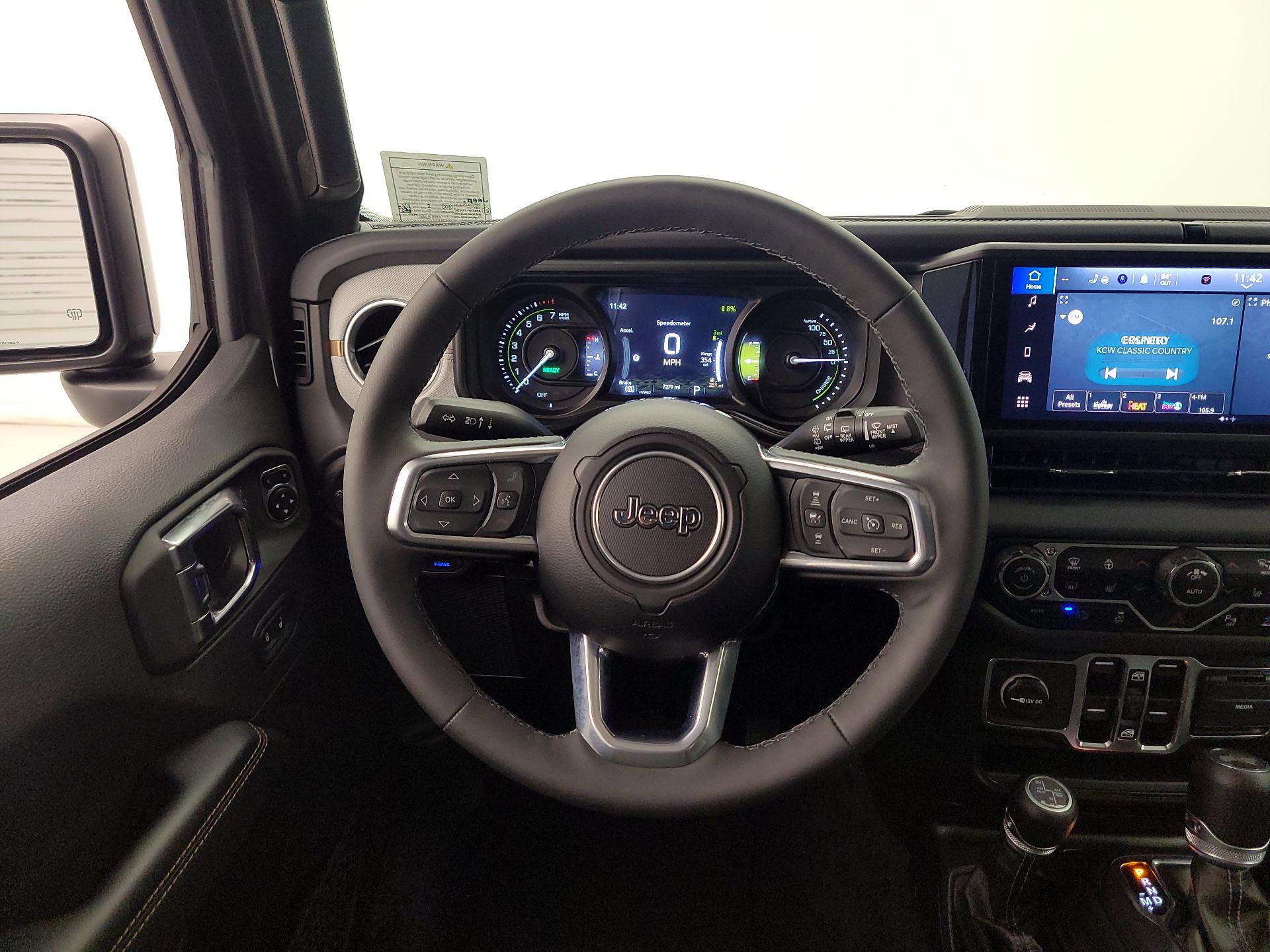 Thumbnail: 2025 Jeep Wrangler - 10