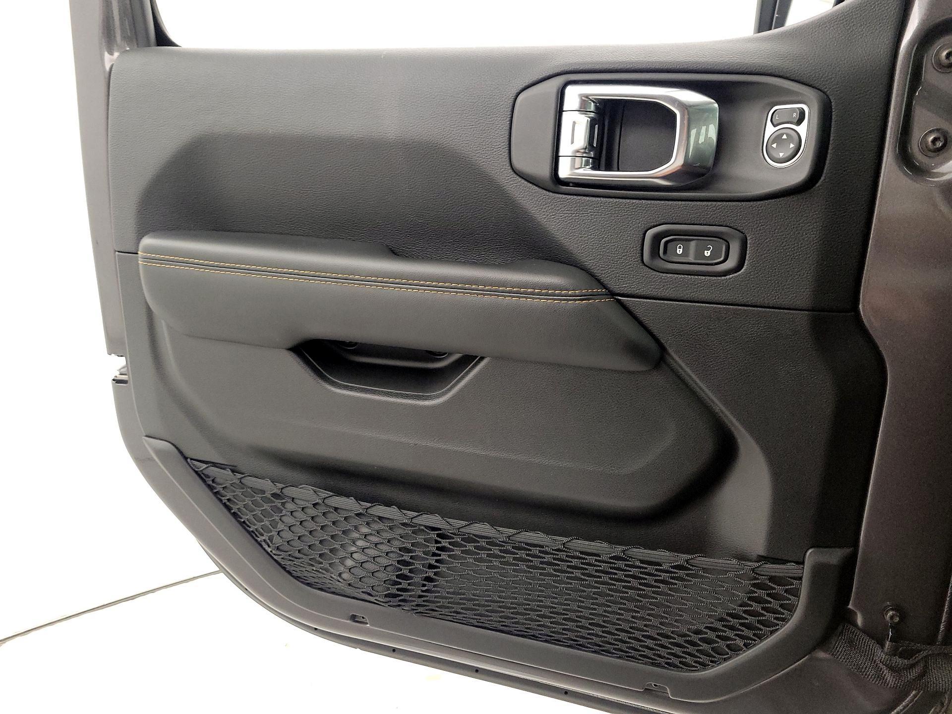 Thumbnail: 2025 Jeep Wrangler - 12